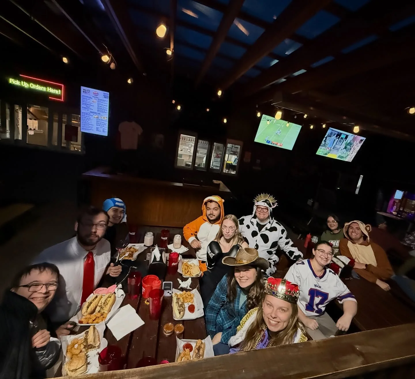 It was a perfect night for our annual Costumes and Cheesesteaks dinner at @urgiescheesesteaks!  Join us each Sunday at 6pm for dinner, fellowship, and fun with Lutheran Campus Ministry!