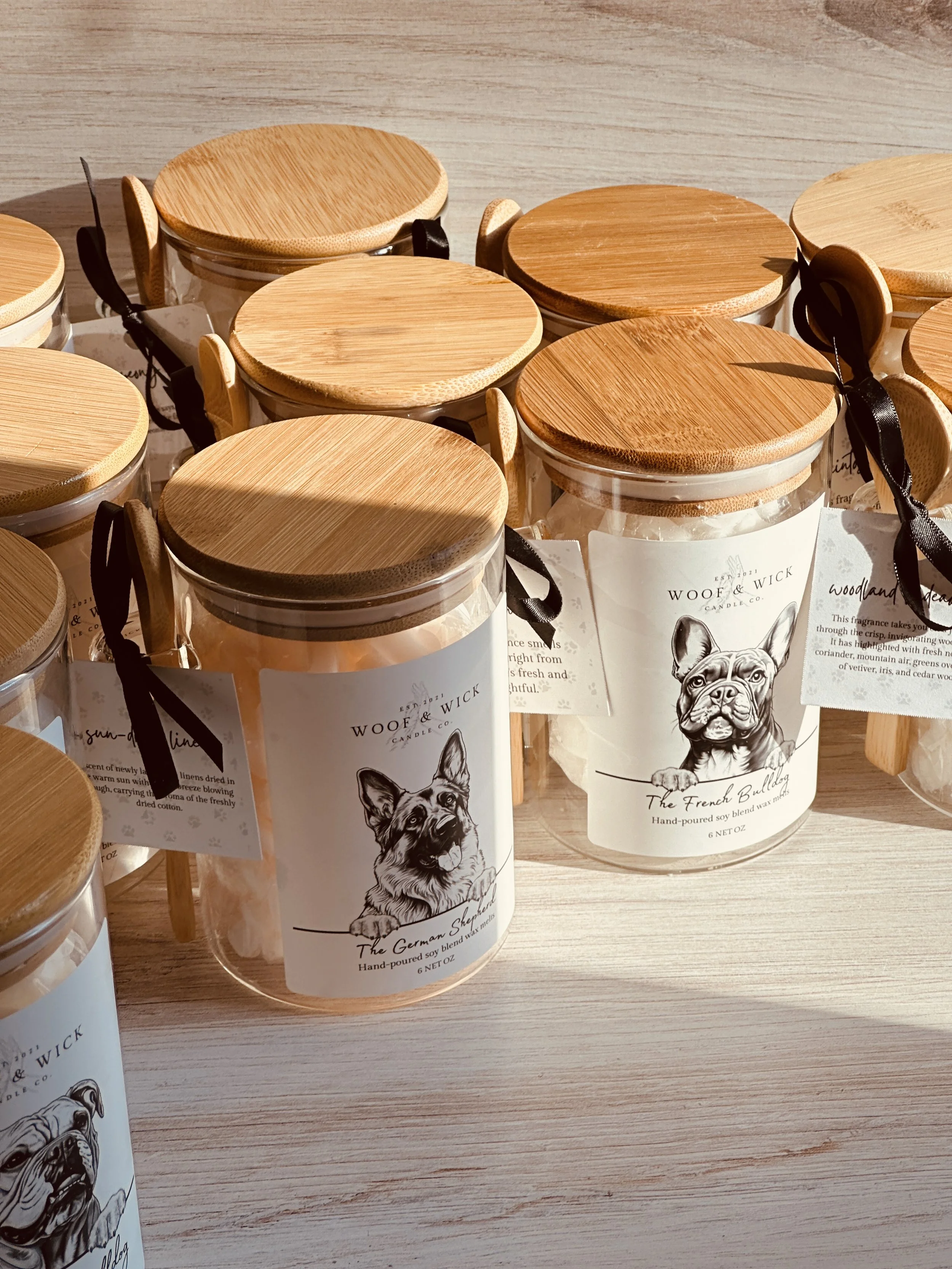 Brittany Spaniel - Personalized Dog Breed Pet-Friendly Soy Blend Wax Melt Jar (Copy) - Woof & Wick Candle Co.