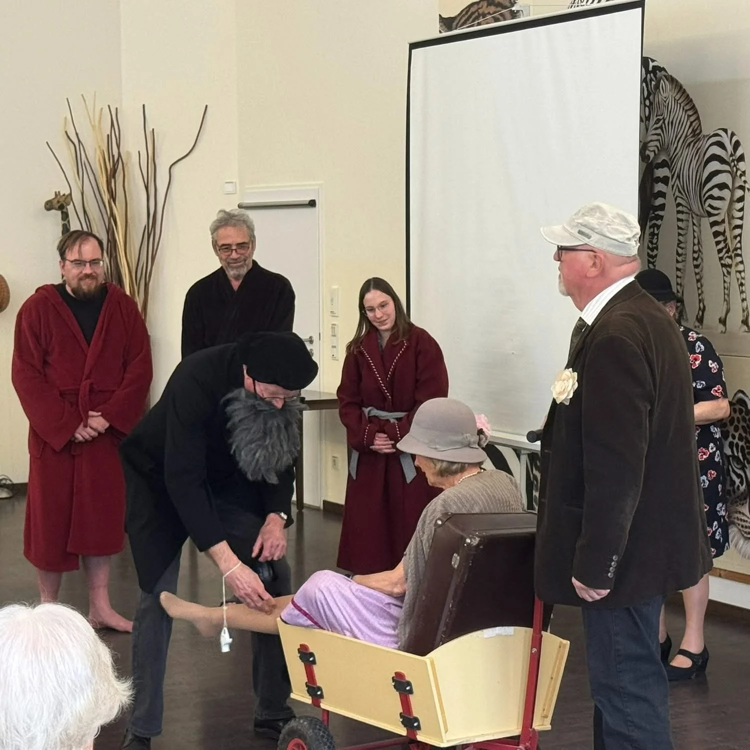 Emanuel Felke lebendig erzählt –                      ein besonderer Nachmittag in der Seniorenresidenz Felkebad