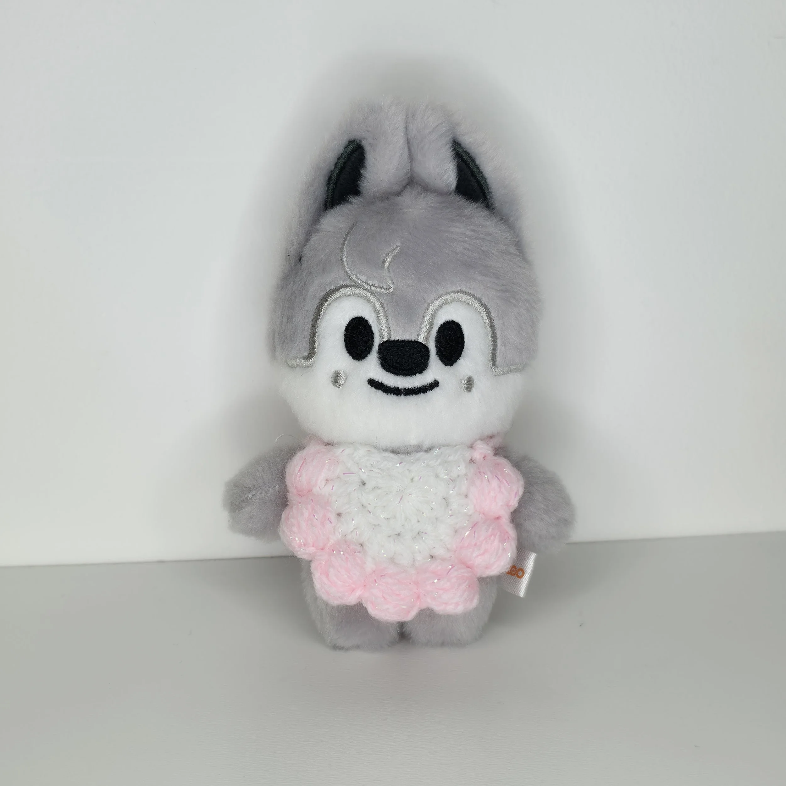 Pink & White Sparkly Bib Outfit for 10cm & Original Size Skzoo K-Pop Plush Doll (Stray Kids, SKZ)
