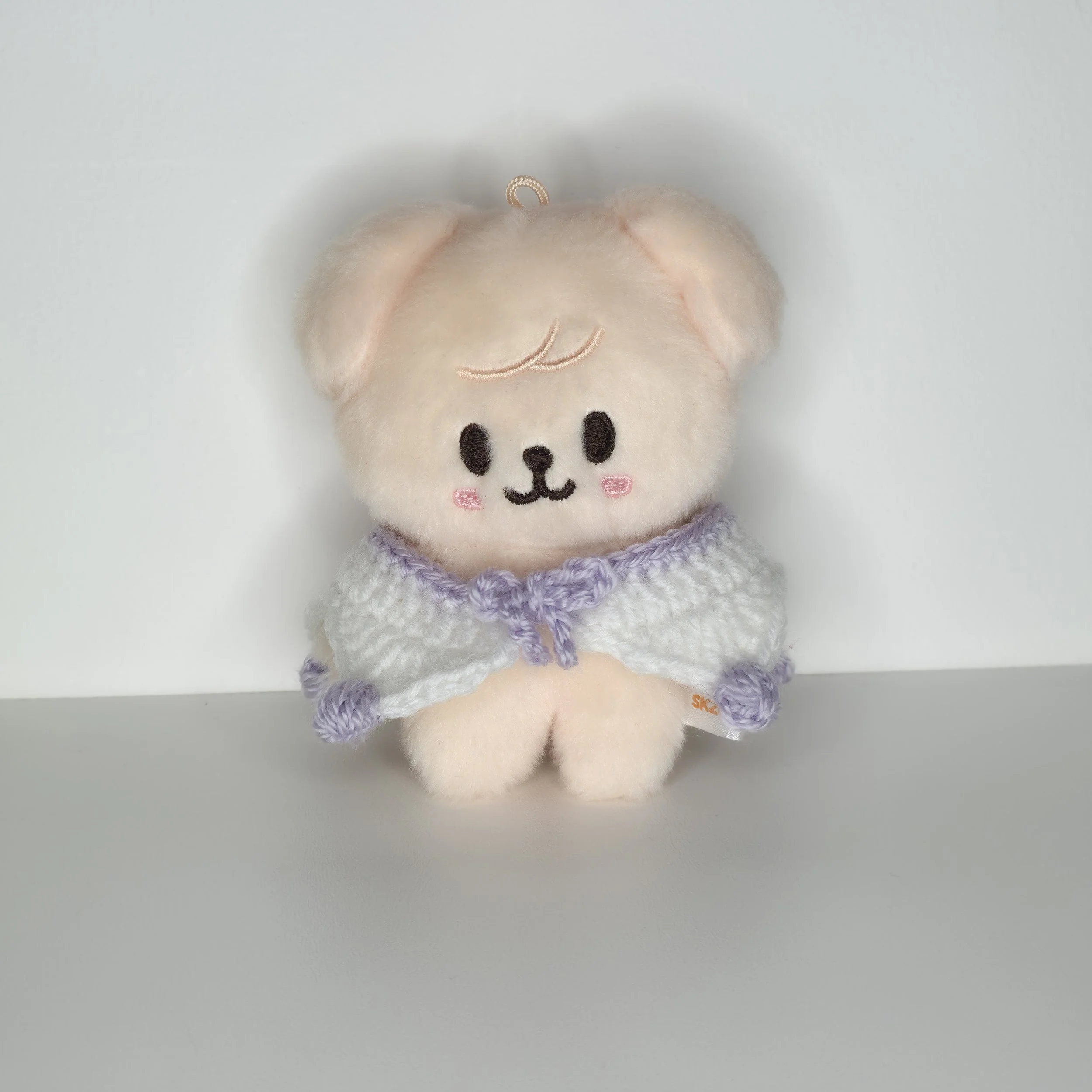 White & Purple Jester Style Cape Outfit for 10cm & Original Size Skzoo K-Pop Plush Doll (Stray Kids, SKZ)