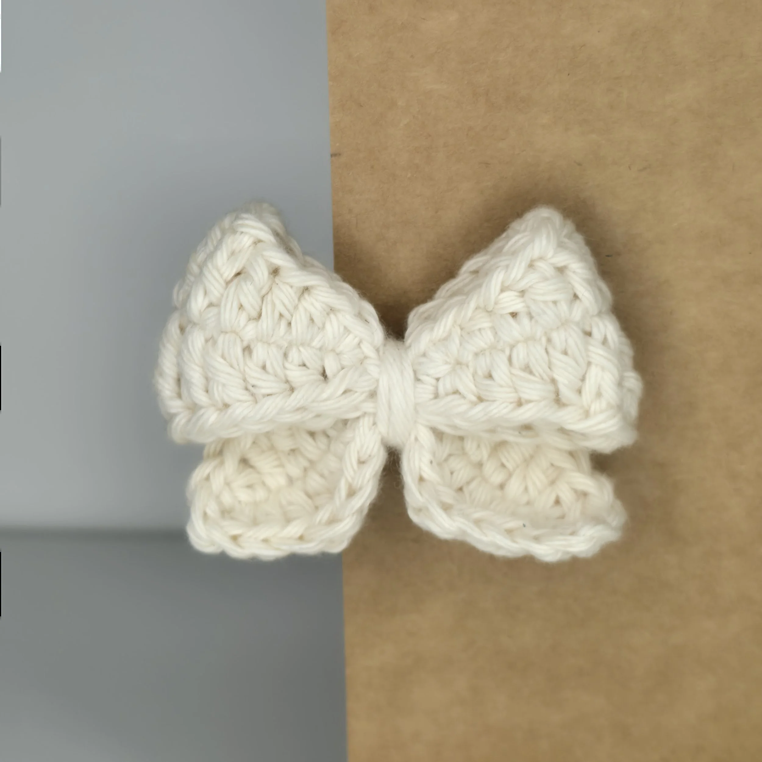 Buttercream Bow Hair Clip