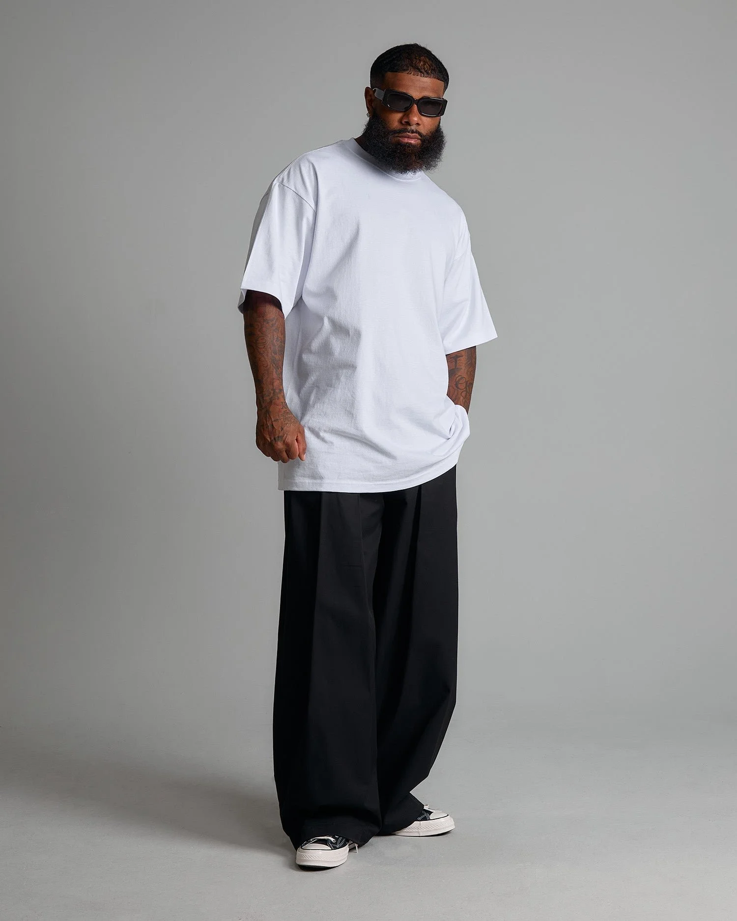 01_7.5ozMaxHeavyweightShortSleeve_White_1_b6fc6072-bf31-40ec-bf59-0bd8c02468c2.jpg