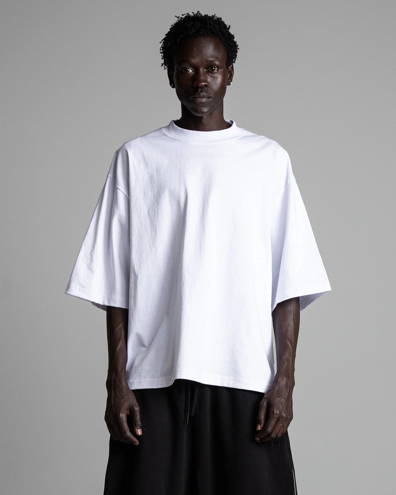 7.5MaxheavyweightOversizedTee_white_Frontt002_54e39c9a-5682-4c4e-b68c-75c0b7b5895e.jpg