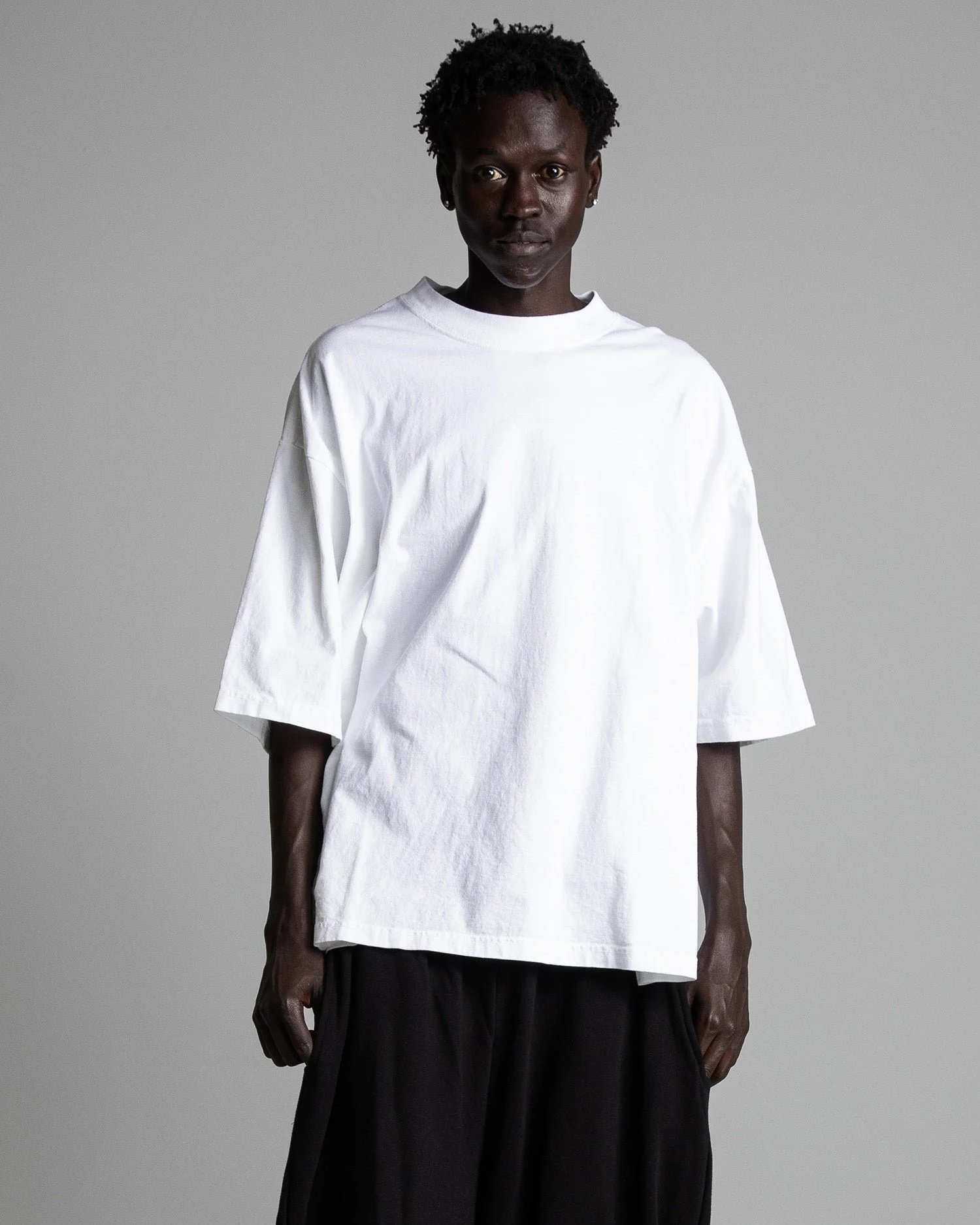7.5ozMaxHeavyweightGarmentDyeDropShoulder_White_Front002.jpg