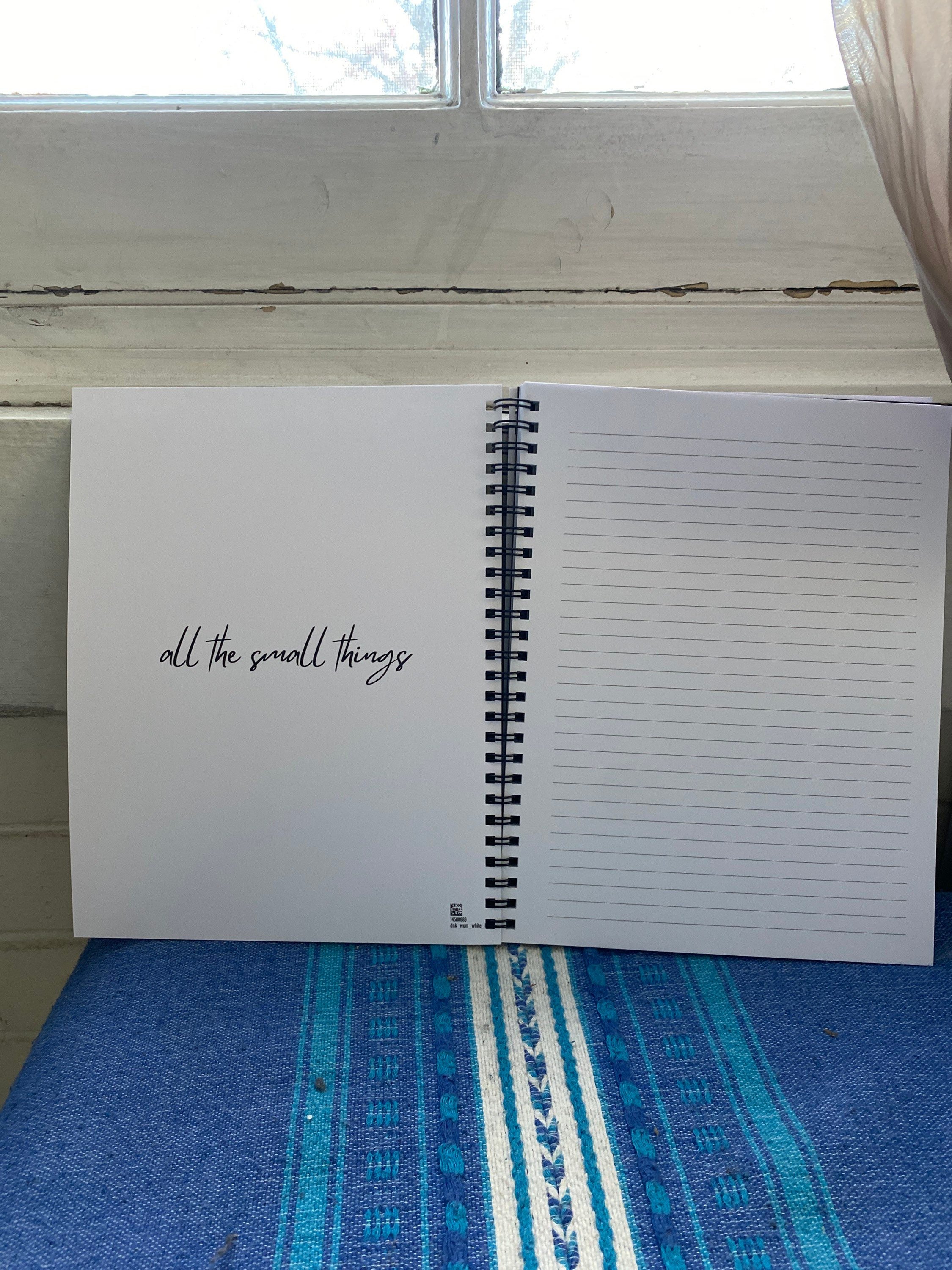 https://i.etsystatic.com/31829486/r/il/084496/4343324279/il_fullxfull.4343324279_3mul.jpg