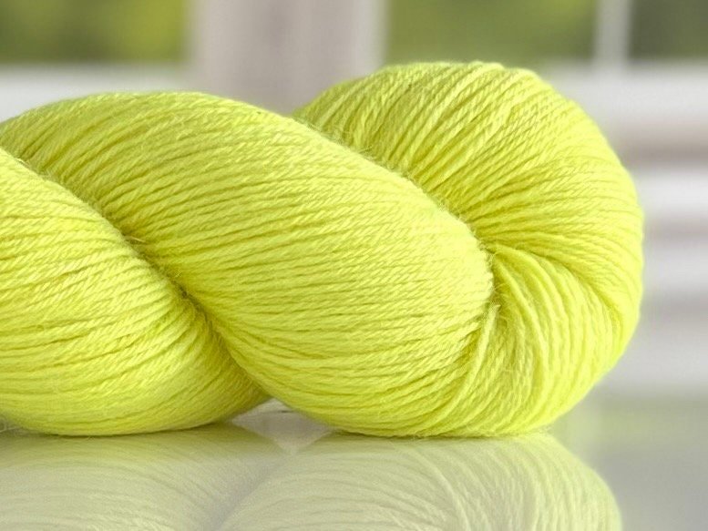 https://i.etsystatic.com/37269864/r/il/62c3ef/5852962846/il_fullxfull.5852962846_1xyq.jpg