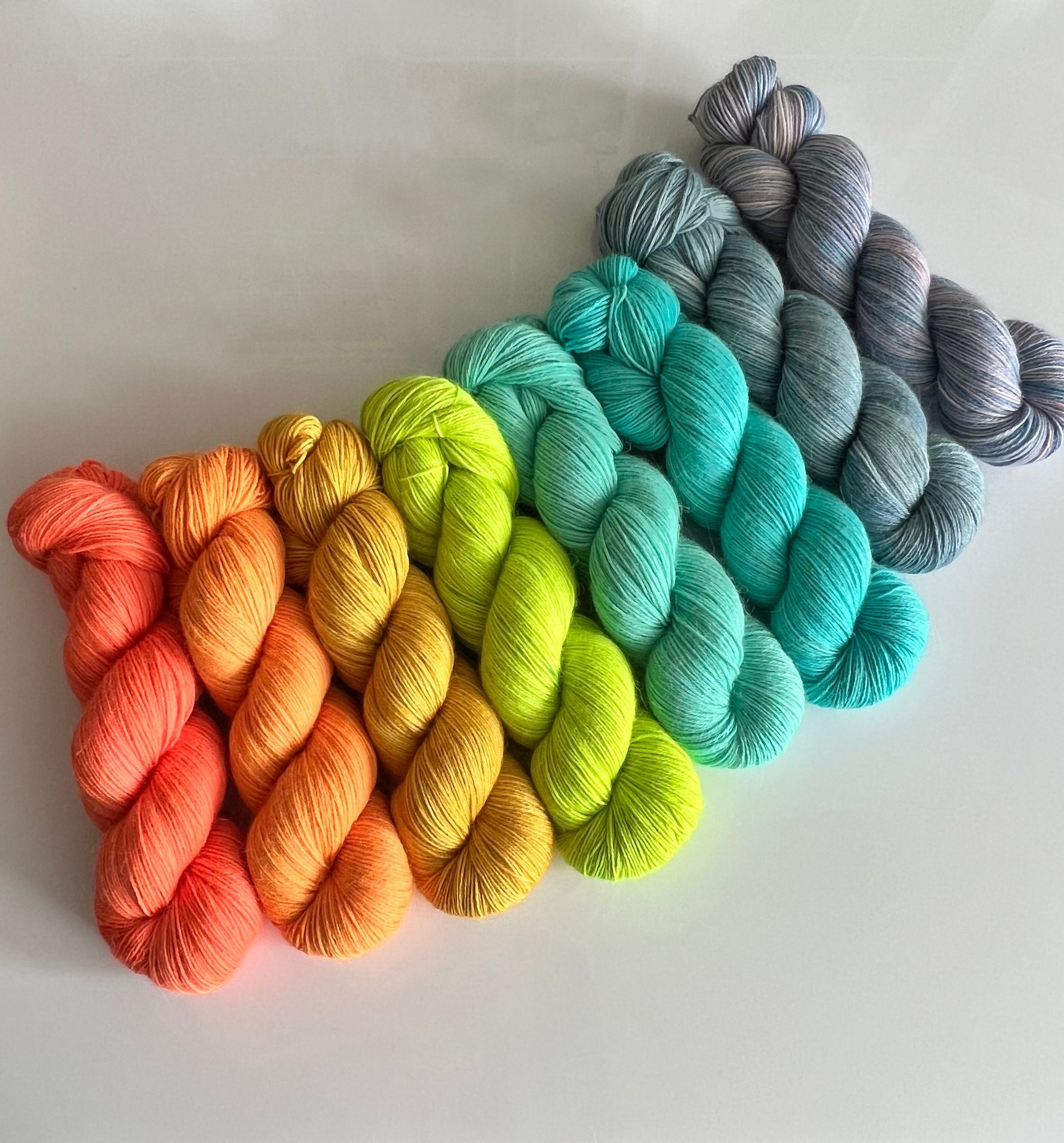 https://i.etsystatic.com/37269864/r/il/2bbfef/5096929263/il_fullxfull.5096929263_k2if.jpg