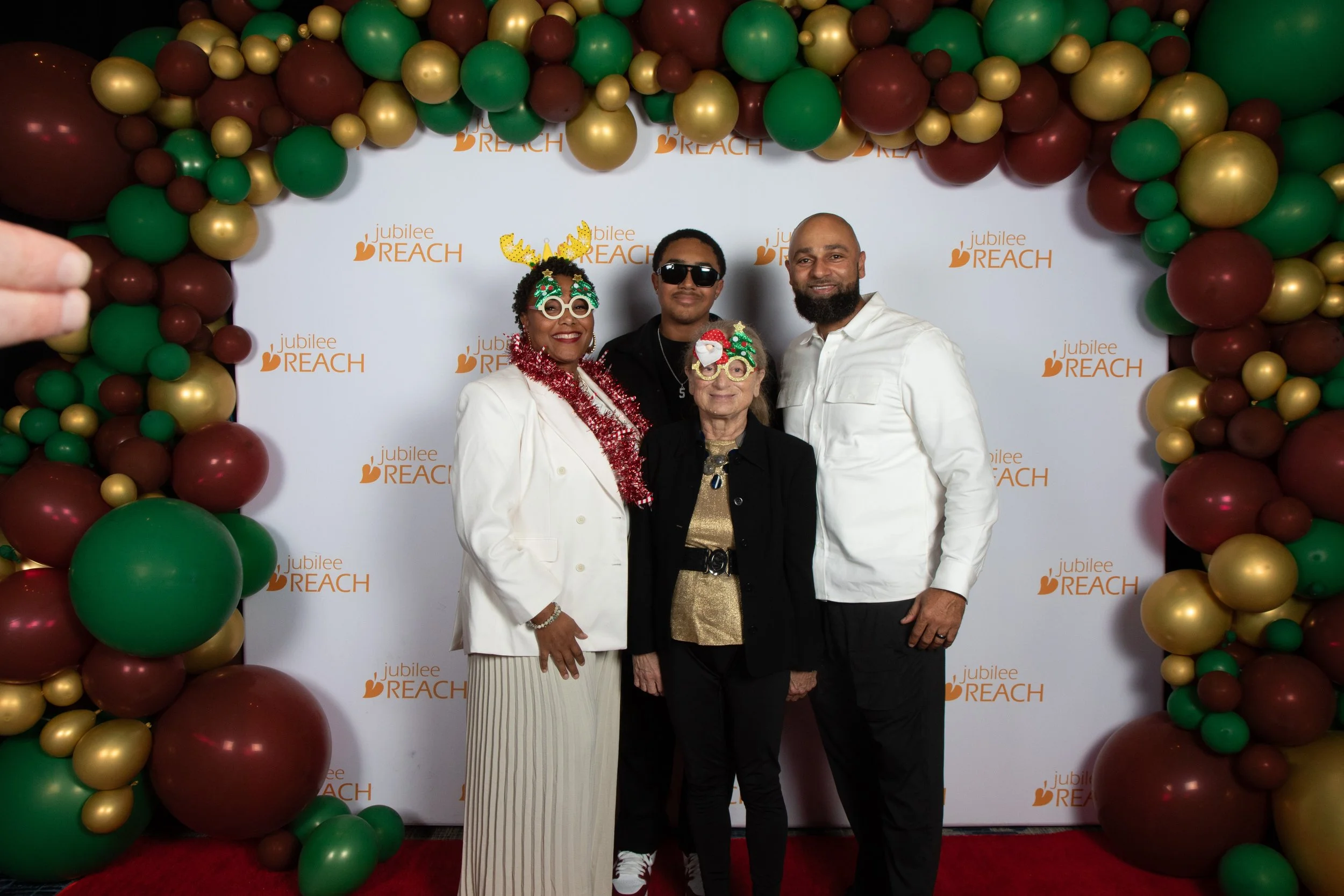 Festival of Trees 2025 - Photo Booth 032.jpg