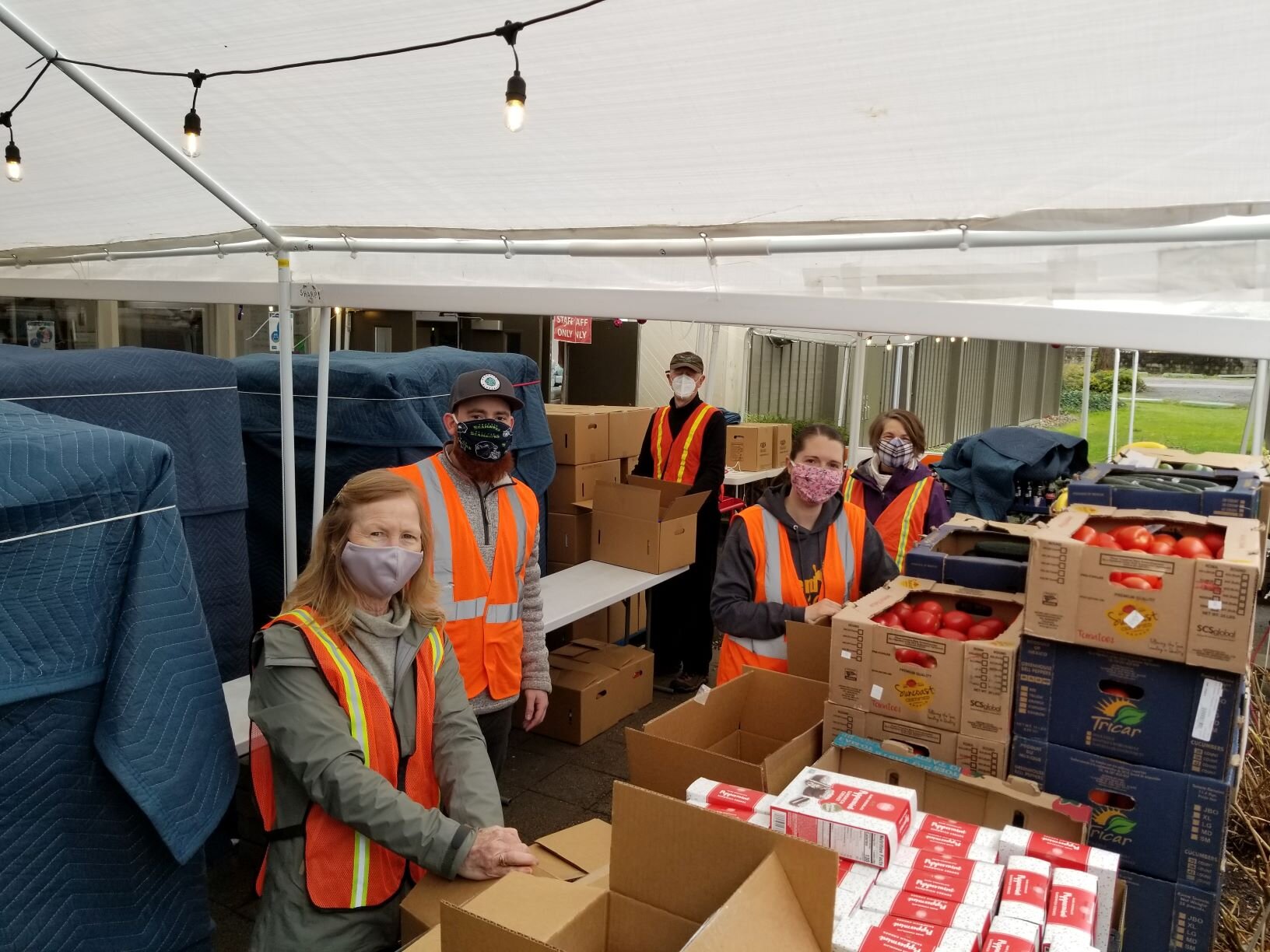 Groceries for Families: Week 52 - Day 3