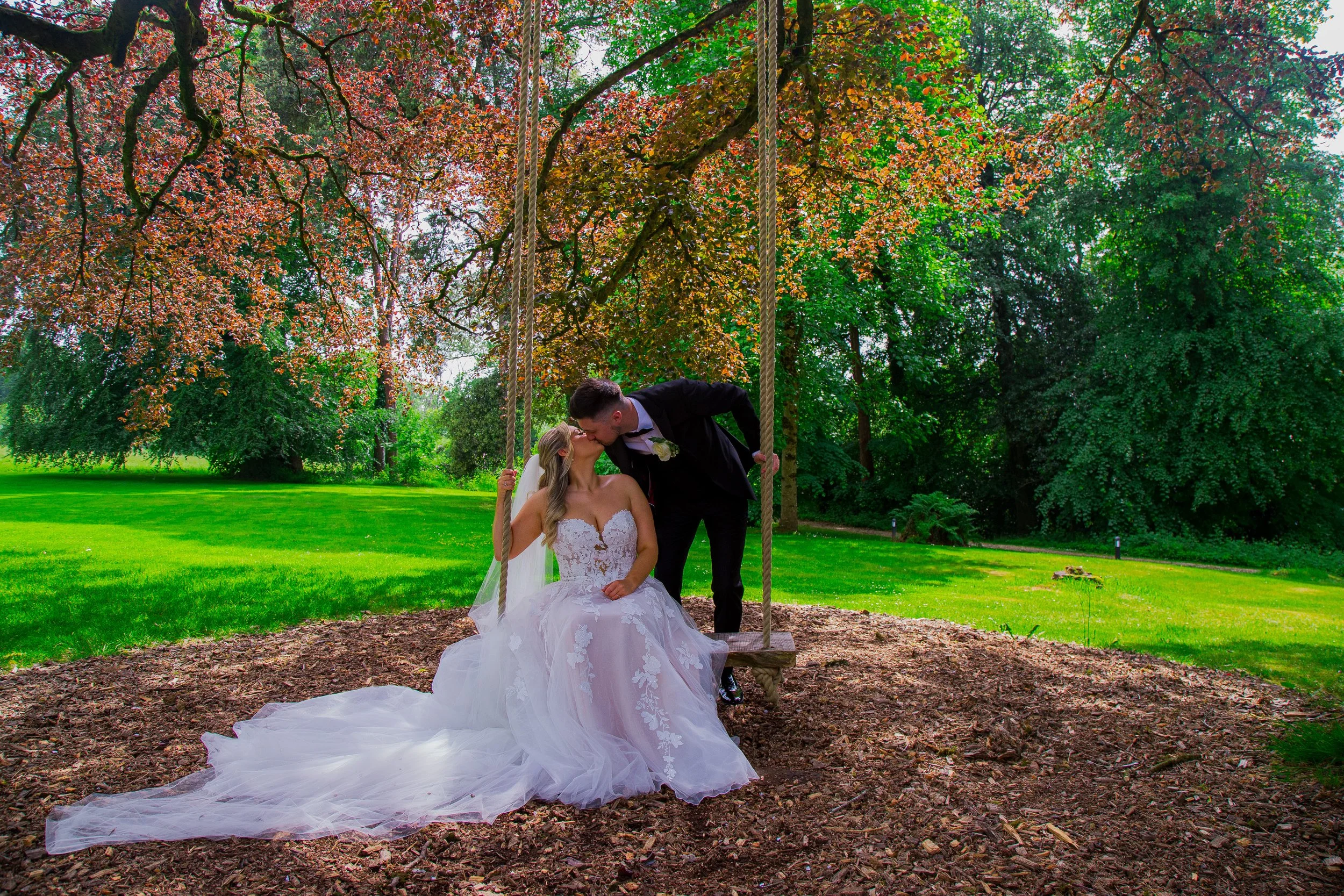 Mr & Mrs James-293.jpg