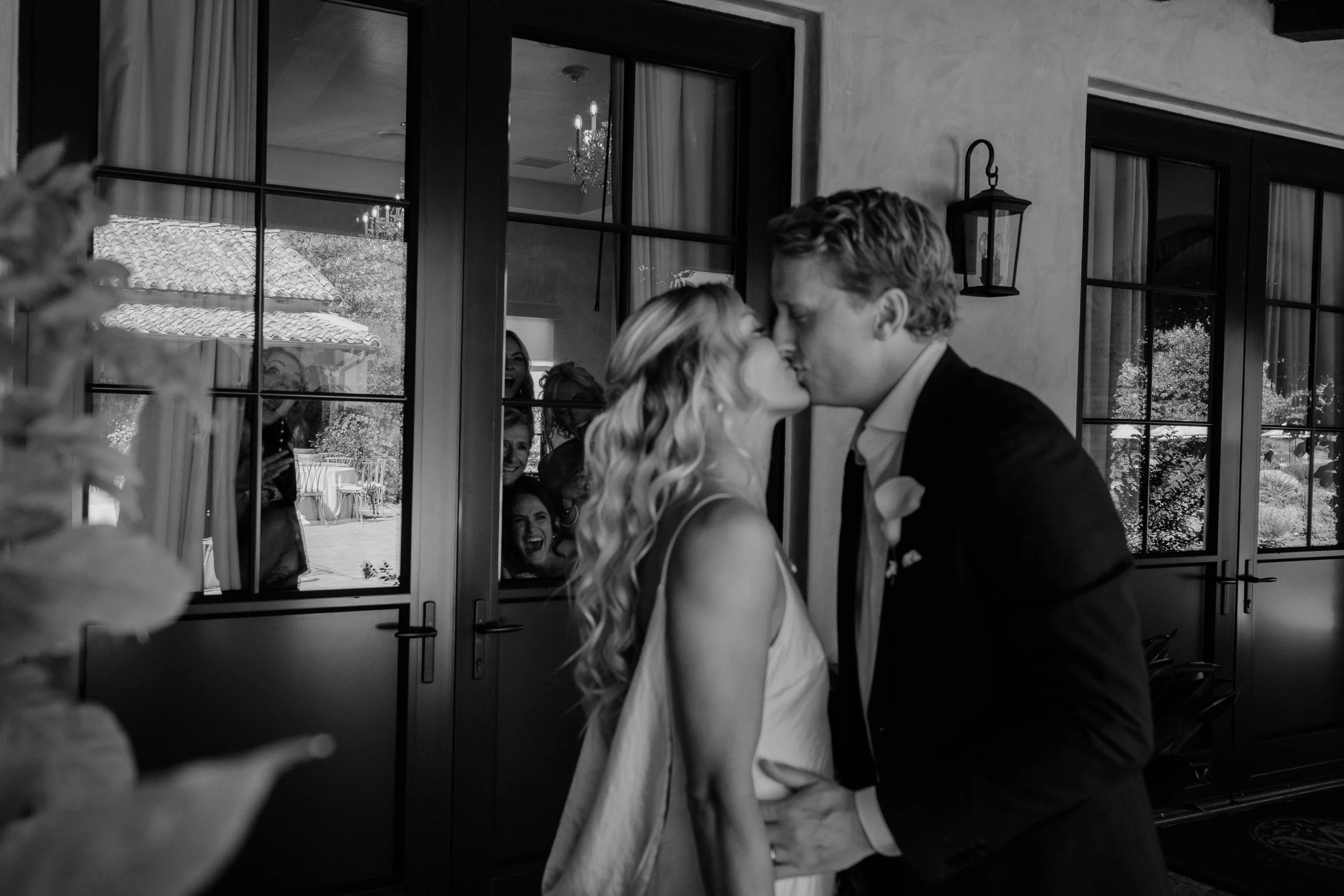 monserate-winery-socal-san-diego-southern-california-wedding-photographer-modern-documentary-candid-bride-venue-41.jpg