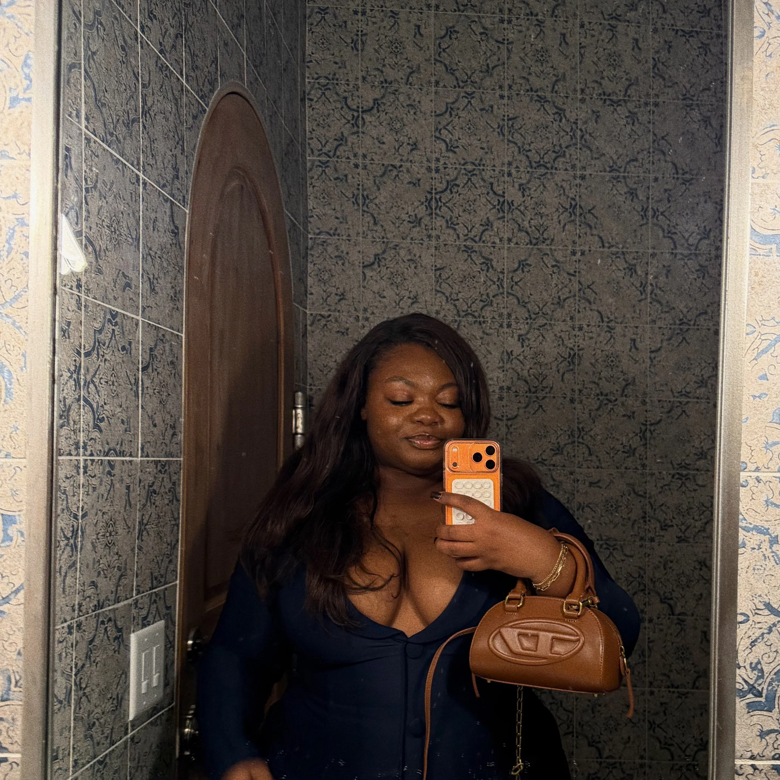 this week was one for the books! 

she&rsquo;s so baby!

Rosa in her element! 😍

current fave espresso martini in town.

I like when the makeup looks good in ANY lighting! 

she&rsquo;s ethereal! 

🤎🤎🤎🤎

making new friends 🤍

baby pinkkk! 

lol