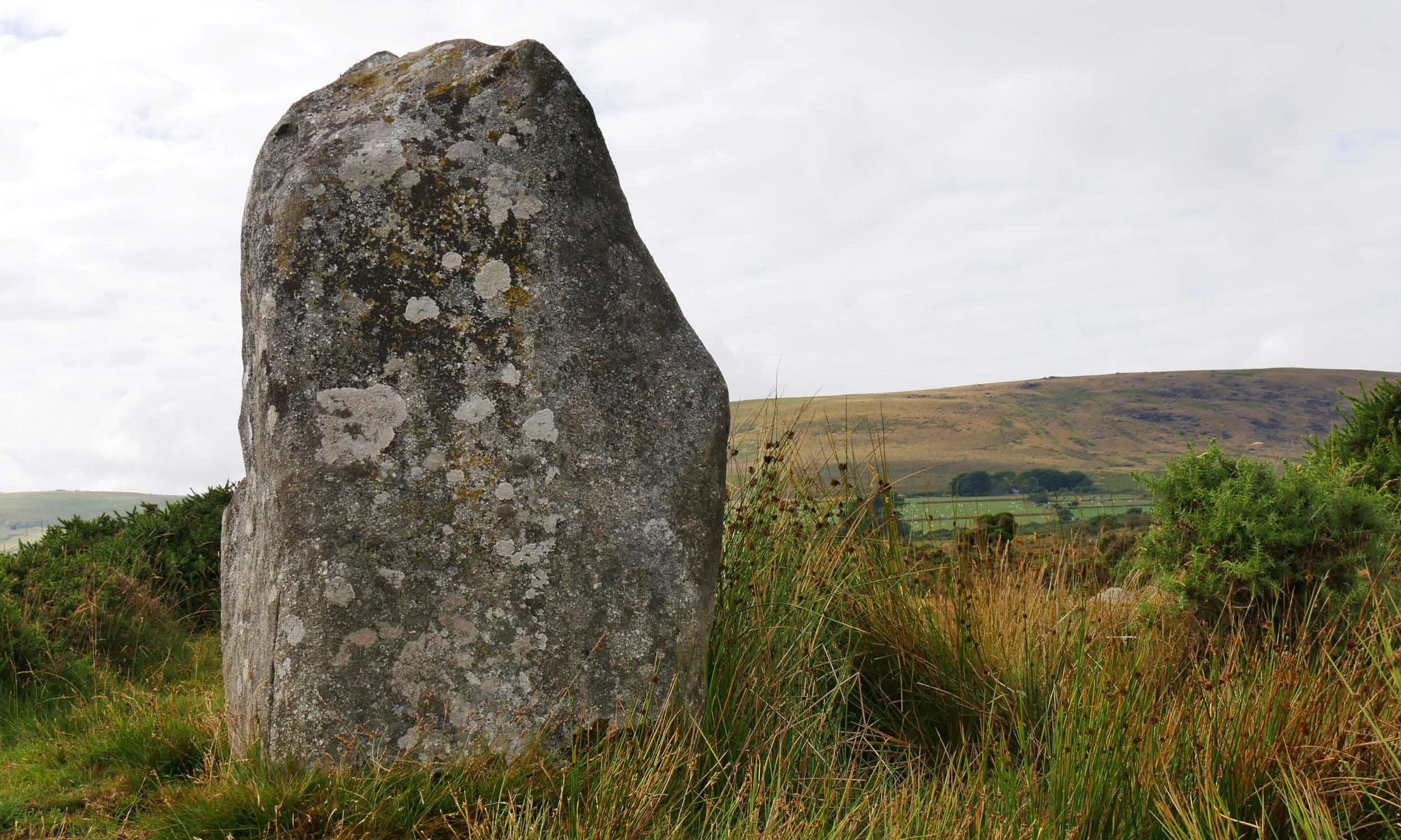 Megaliths Explained: Menhirs, Dolmens, Stone Circles I The Art Newbie