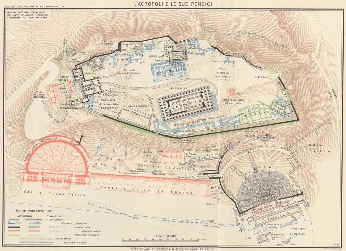 Early 20th-century Italian map of the Acropolis of Athens and its slopes, marking temples, theatres and sanctuaries in colored outlines.
