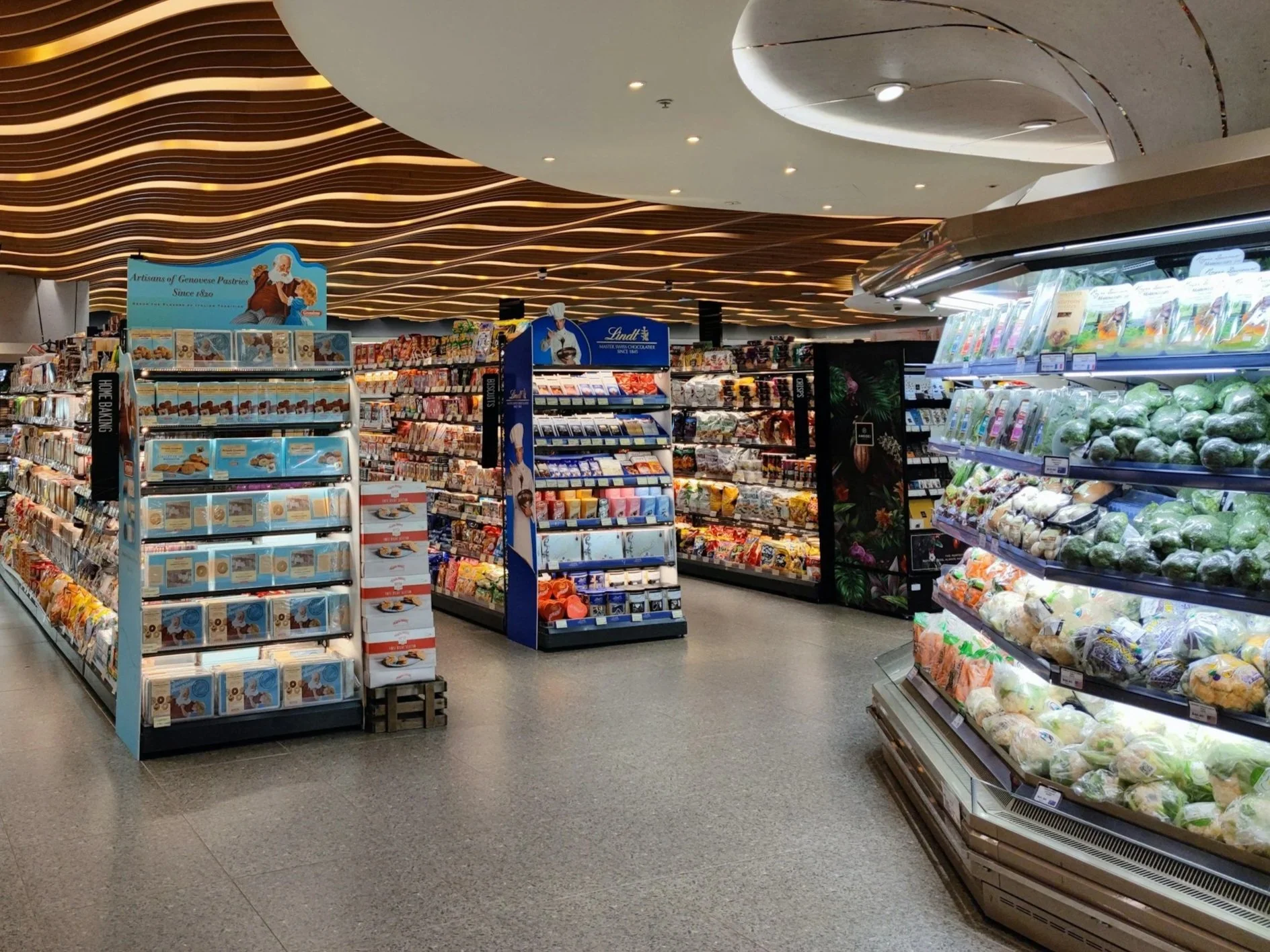 Grocery Costs Surge in 2025: Hawaii Tops List, Southern States Cheapest, Nevada Near Average