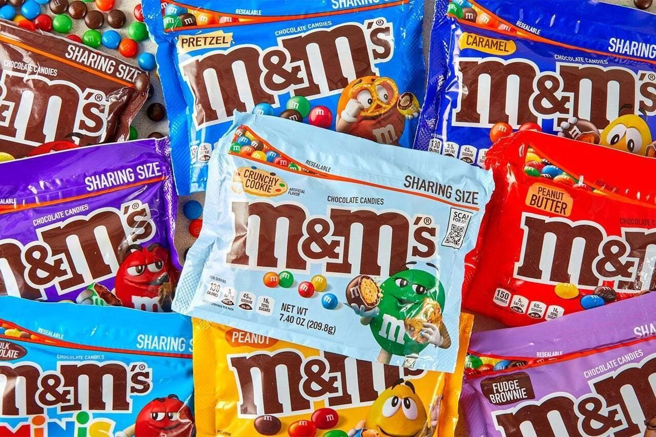 According to Google Trends data compiled by Coventry Direct, Nevada&rsquo;s most popular M&amp;M&rsquo;s flavor is Peanut. Nationwide, Caramel ranks as the top search in the most states.

Src. https://www.rd.com/article/most-popular-mms-by-state/