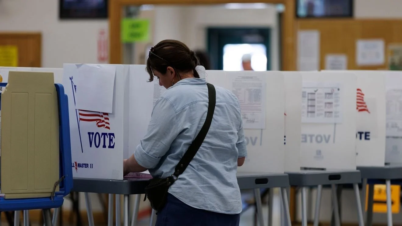 Wedgewood Polls admitted most of its surveys were fake, framing the effort as a &ldquo;social experiment.&rdquo; The fabricated data was cited by The New York Times, Decision Desk HQ, and other media outlets.
Src. https://mynews4.com/news/nation-worl