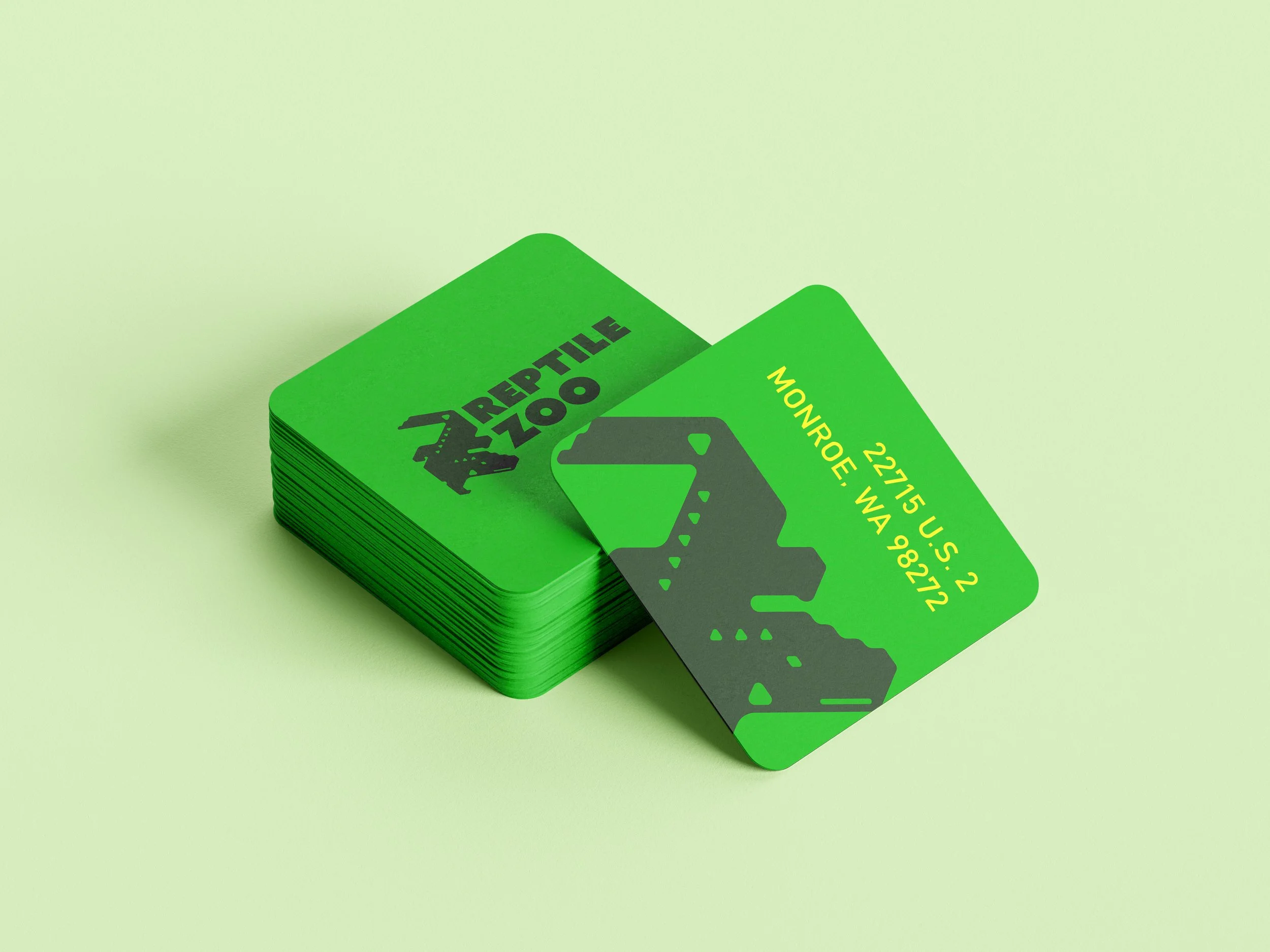 Square_Rounded_Business_Card_Mockup_4.jpg