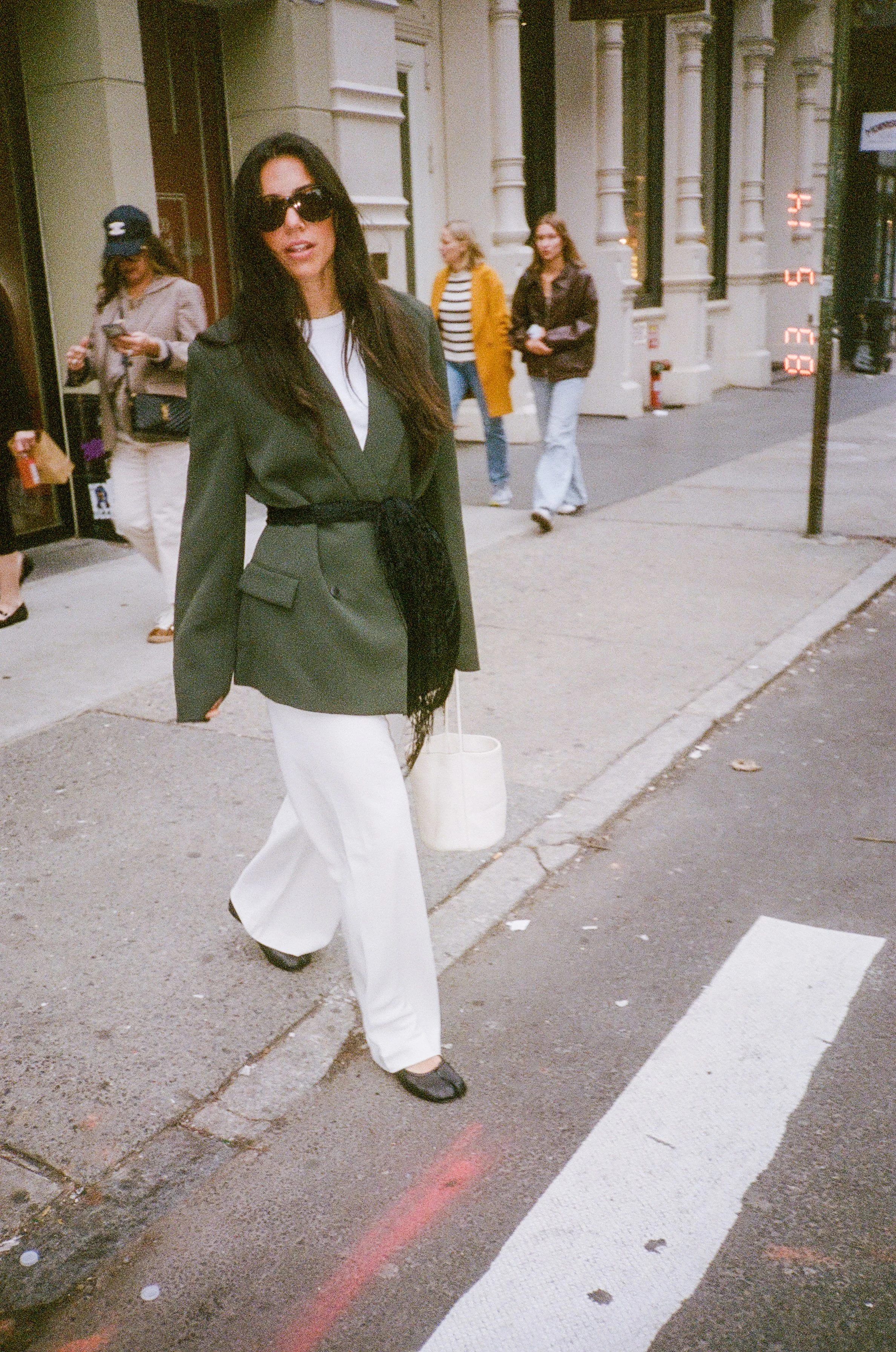 LAURENENSLIN56.jpg