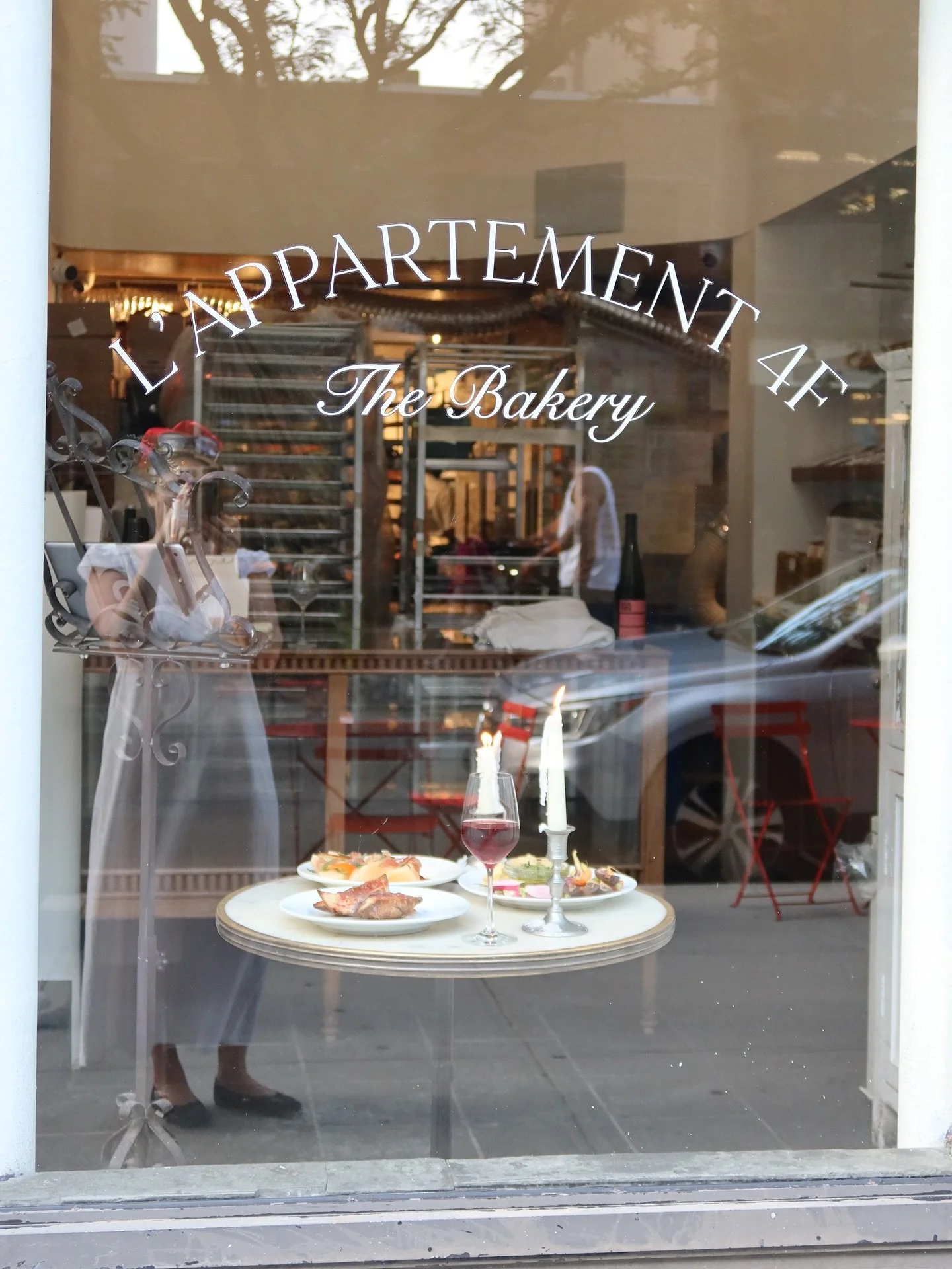 Summer nights at the wine bar include farmer market carrots, fresh melon, lots of gossip and wine with notes of lychee, ripe peaches, and just a kiss of white flowers on the nose!