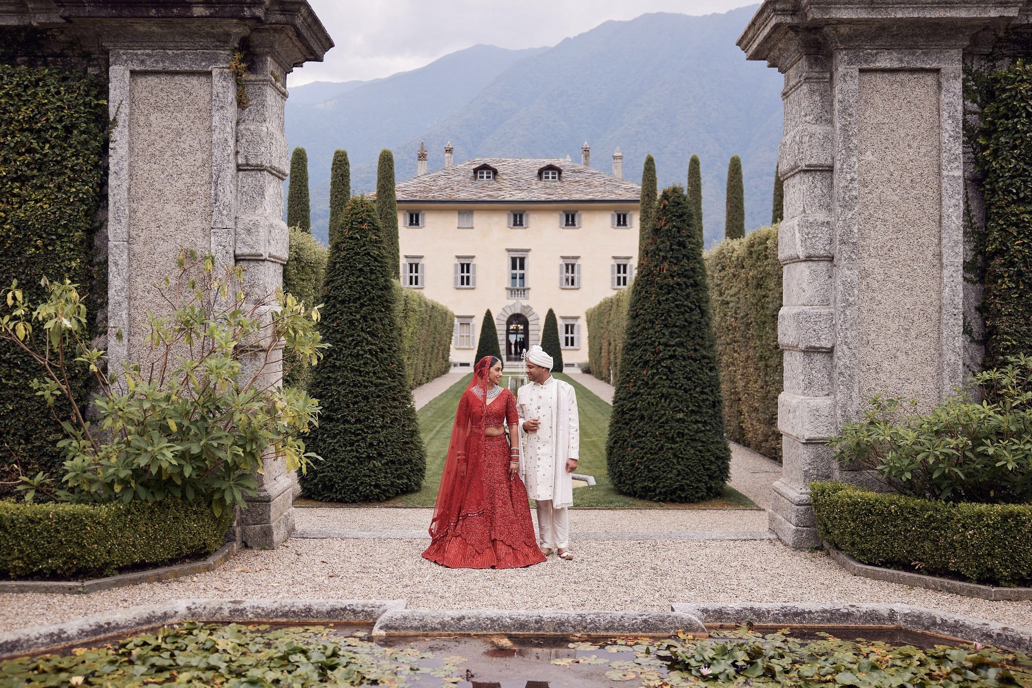 web12_AandR_VillaBalbiano_Lostinlove_photography7.jpg