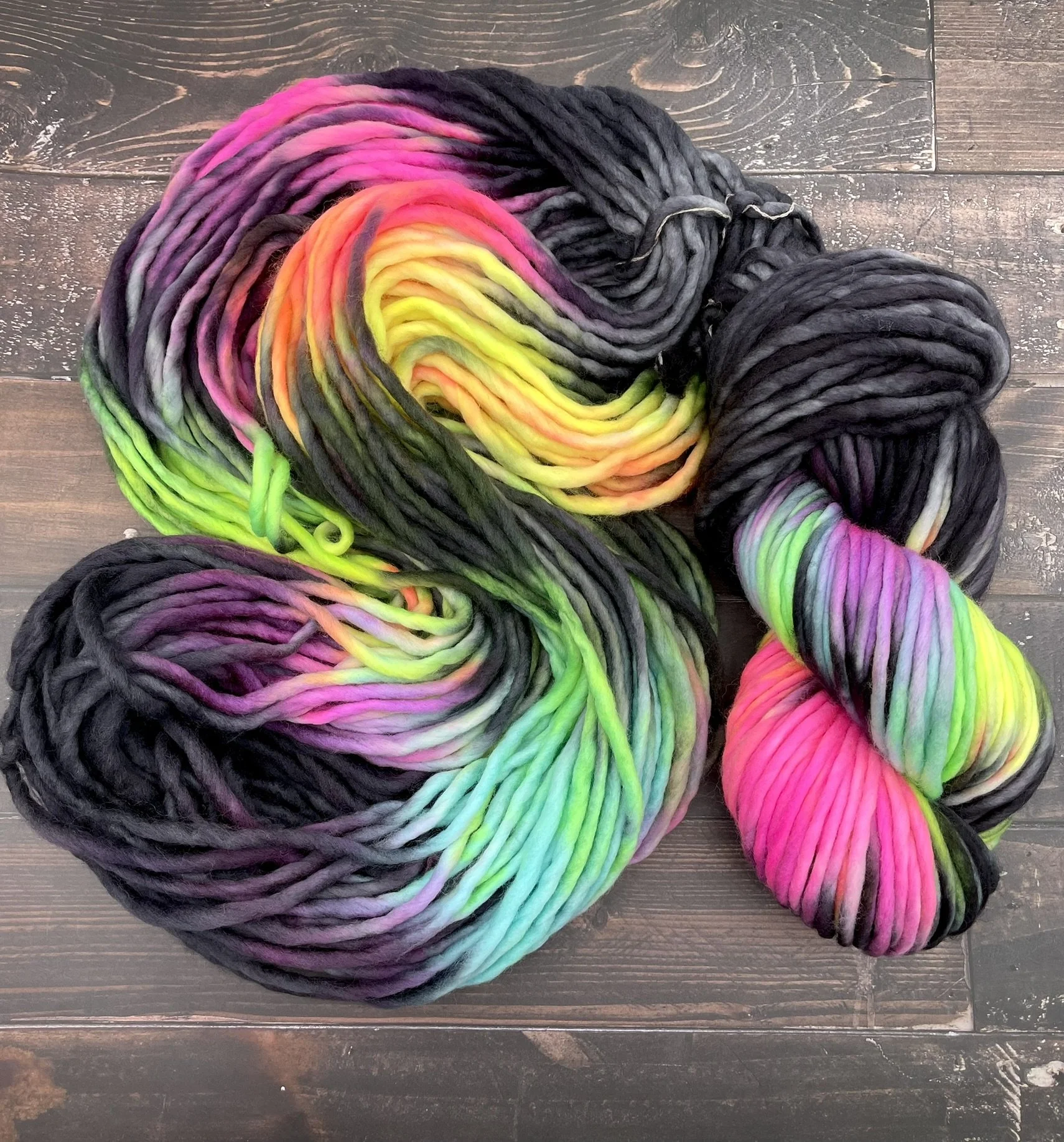 Dumpster Gerald SB98 skein+display.JPEG