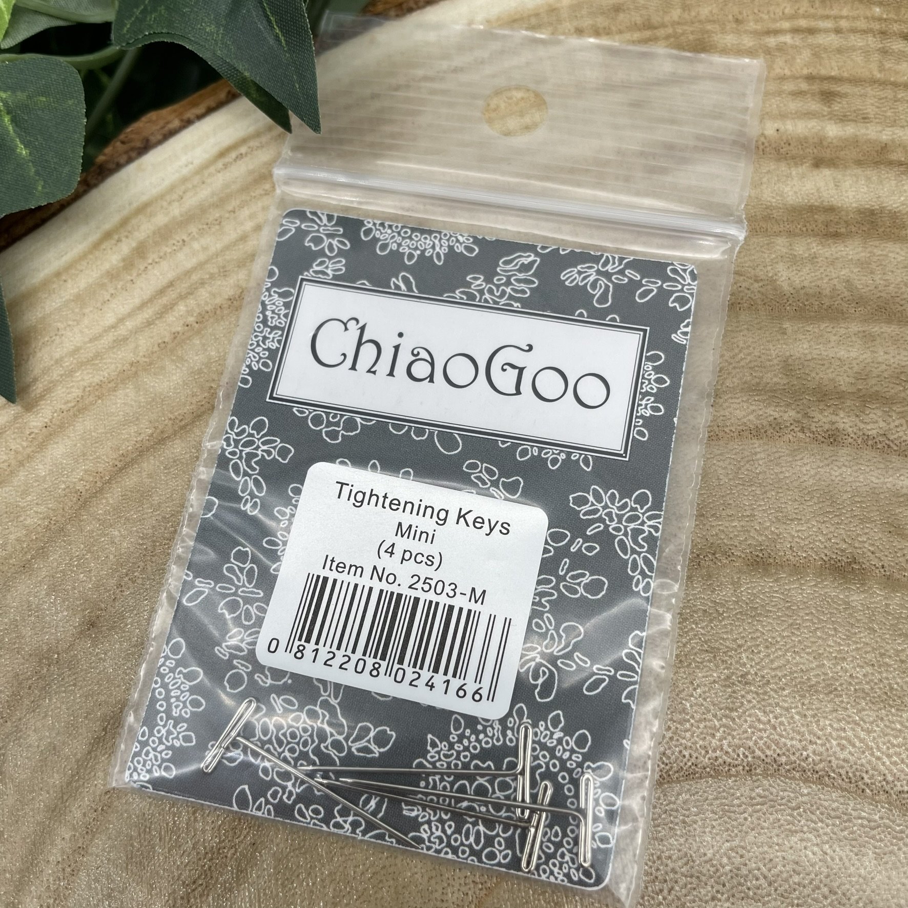 Front view of ChiaoGoo Mini Tightening Keys, 4 pieces in package