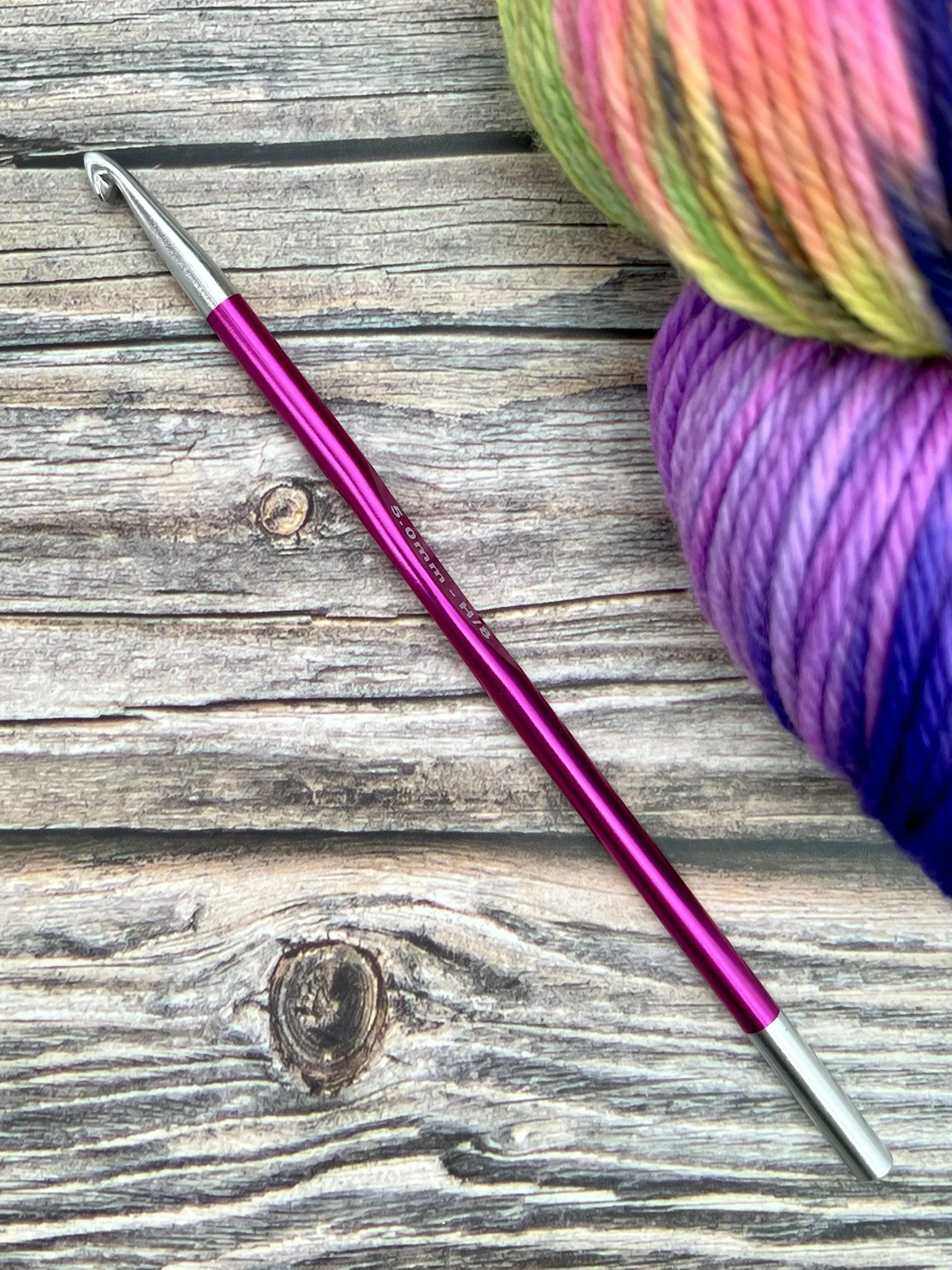 KnitPro Zing Crochet Hook size H displayed.JPEG