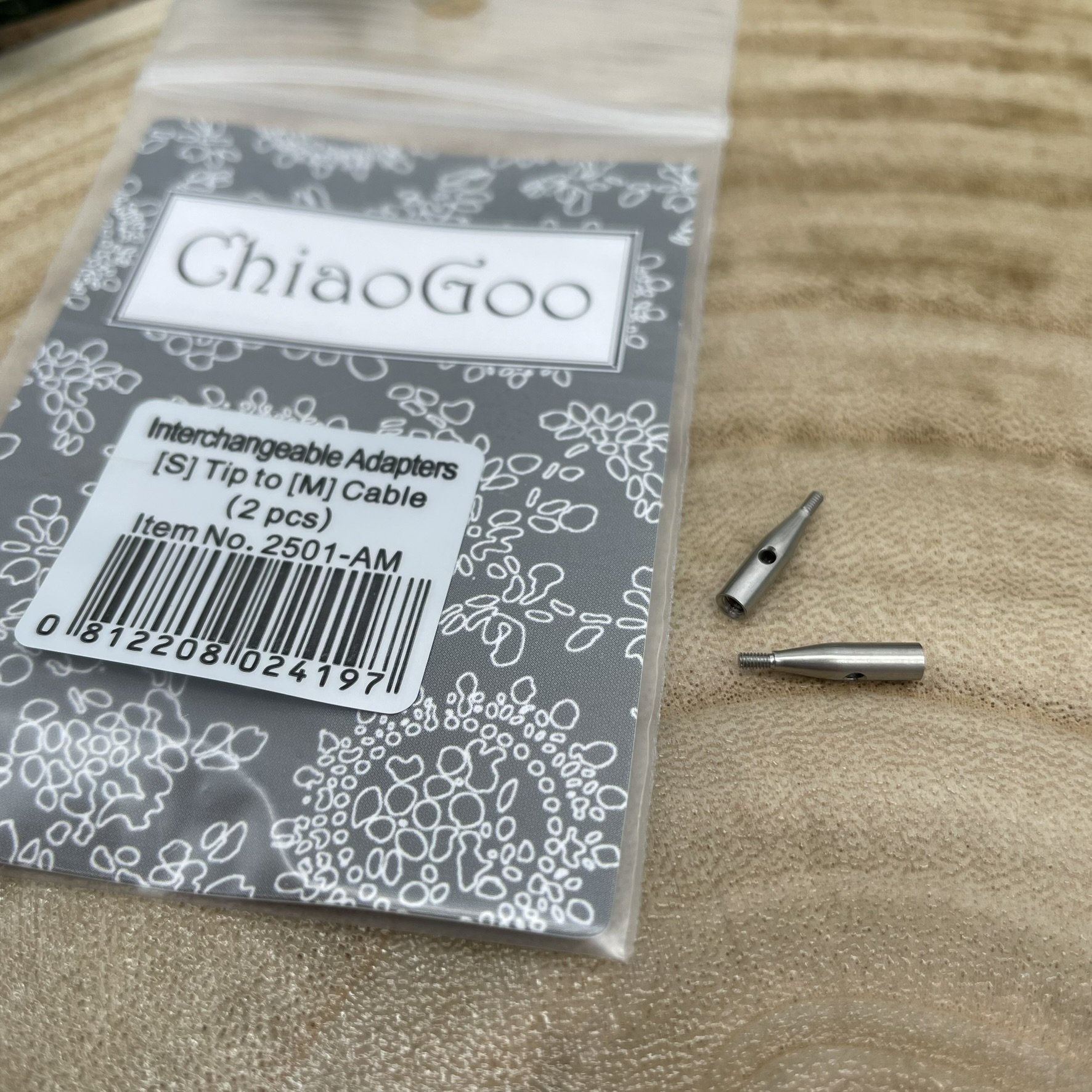 ChiaoGoo interchangeable adapter for S tip to M cable, 2 pieces out of the package