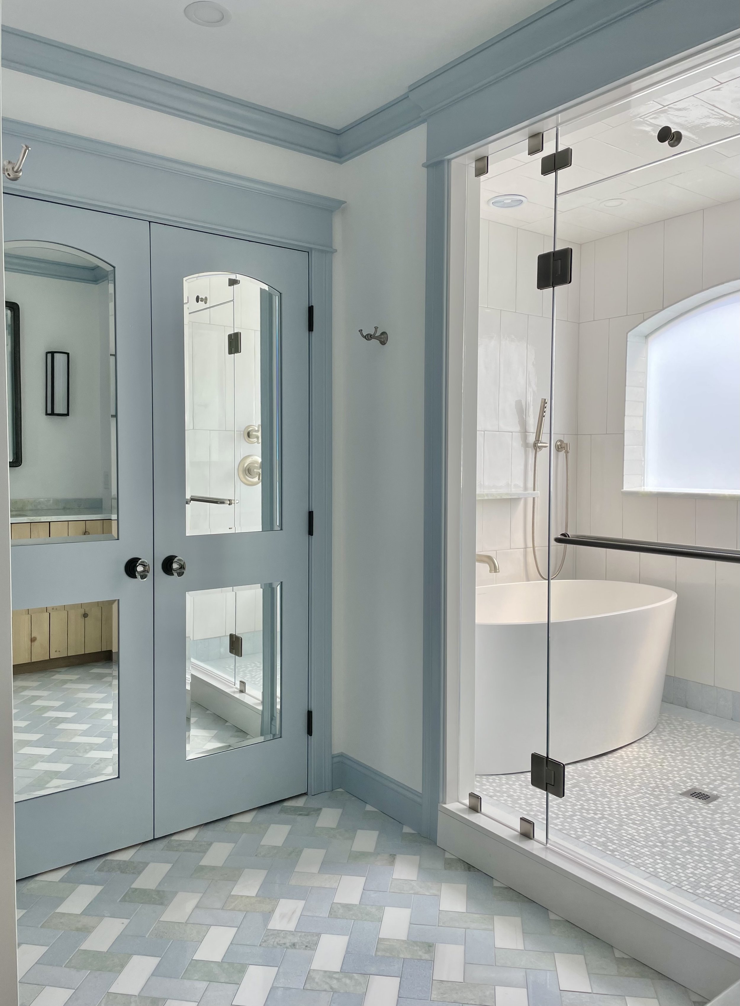 BATHROOM 5.jpg