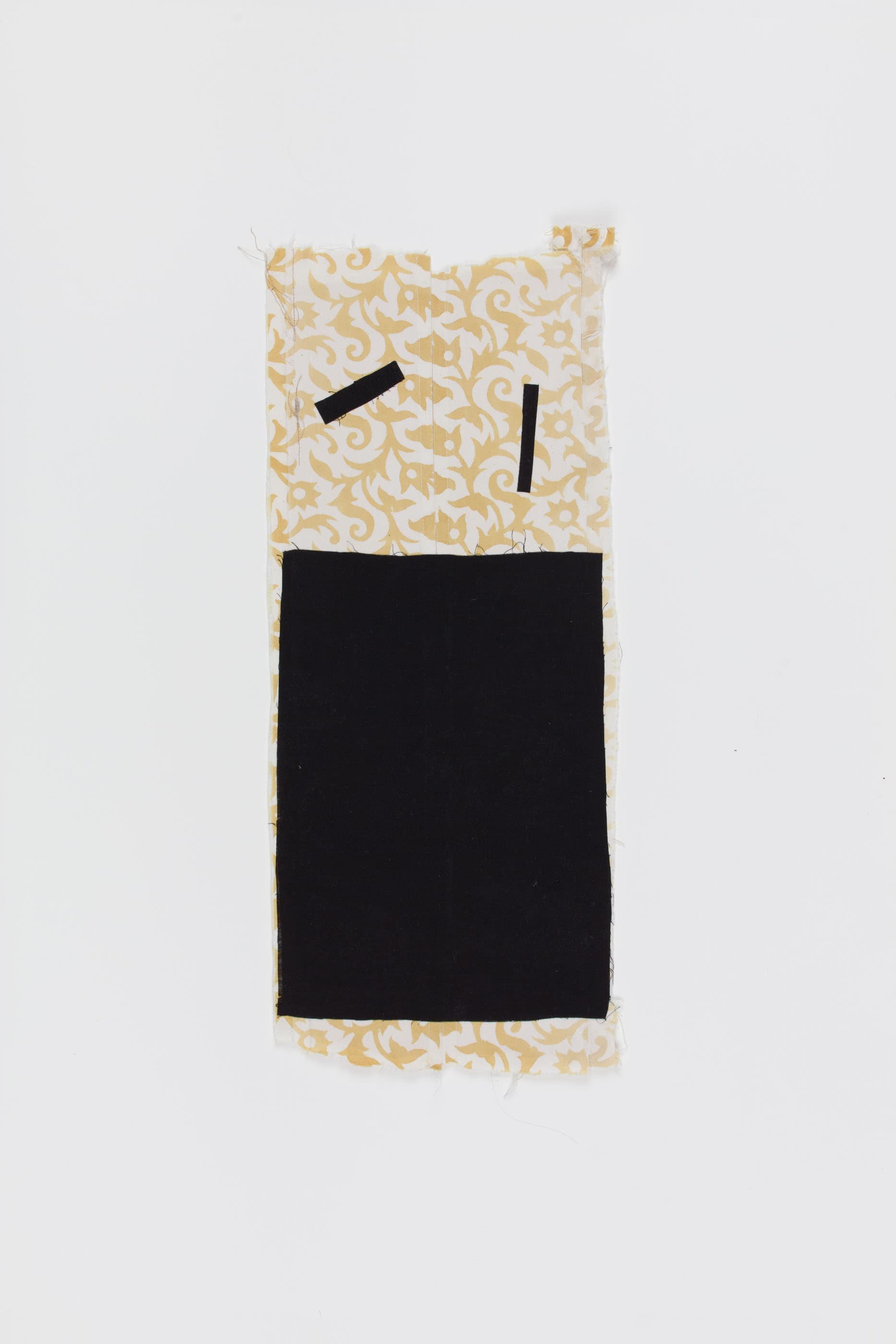 Char Ay 2023
62x26 cms
fabric on canvas