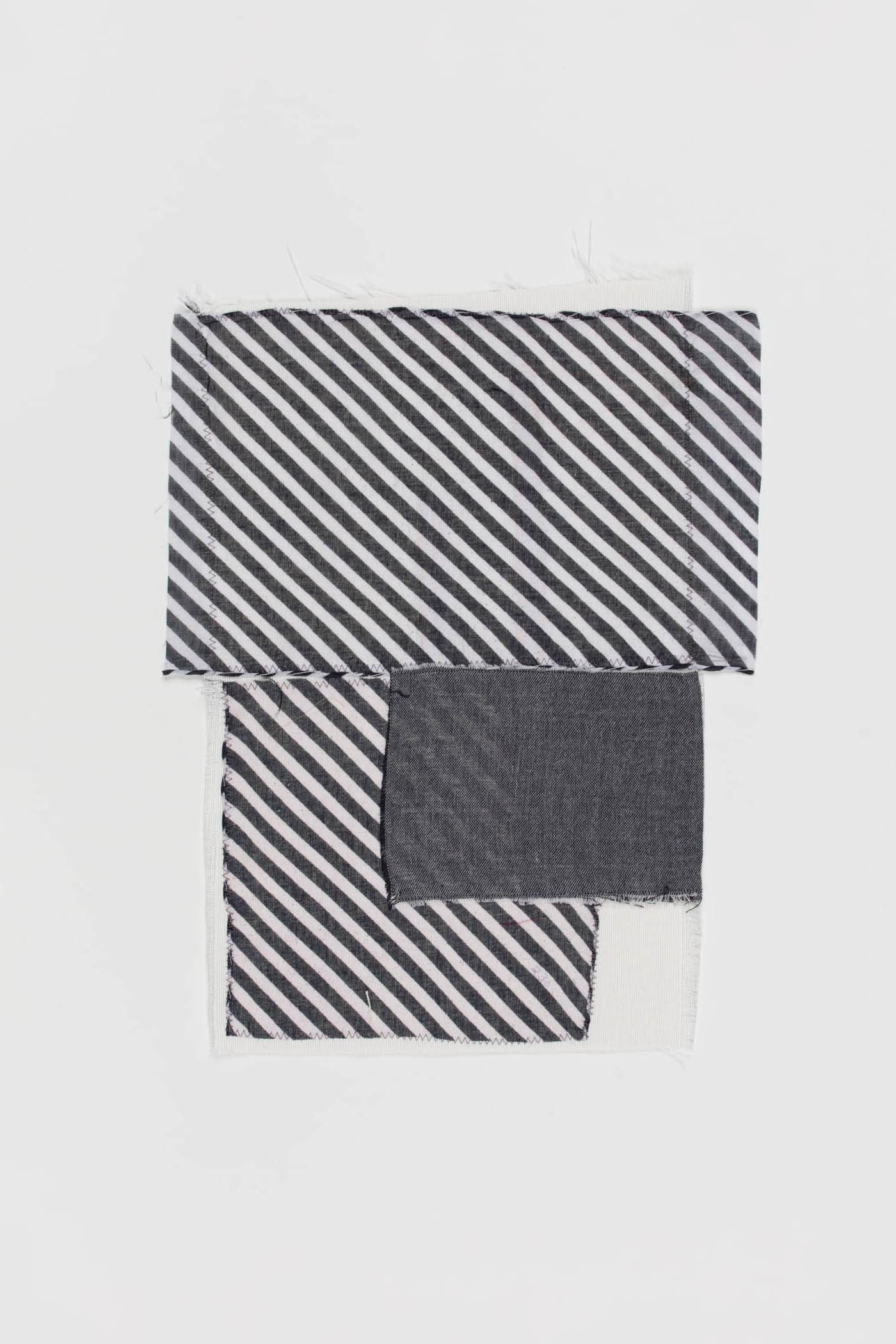Cap 2024
42x33 cms
fabric on cotton