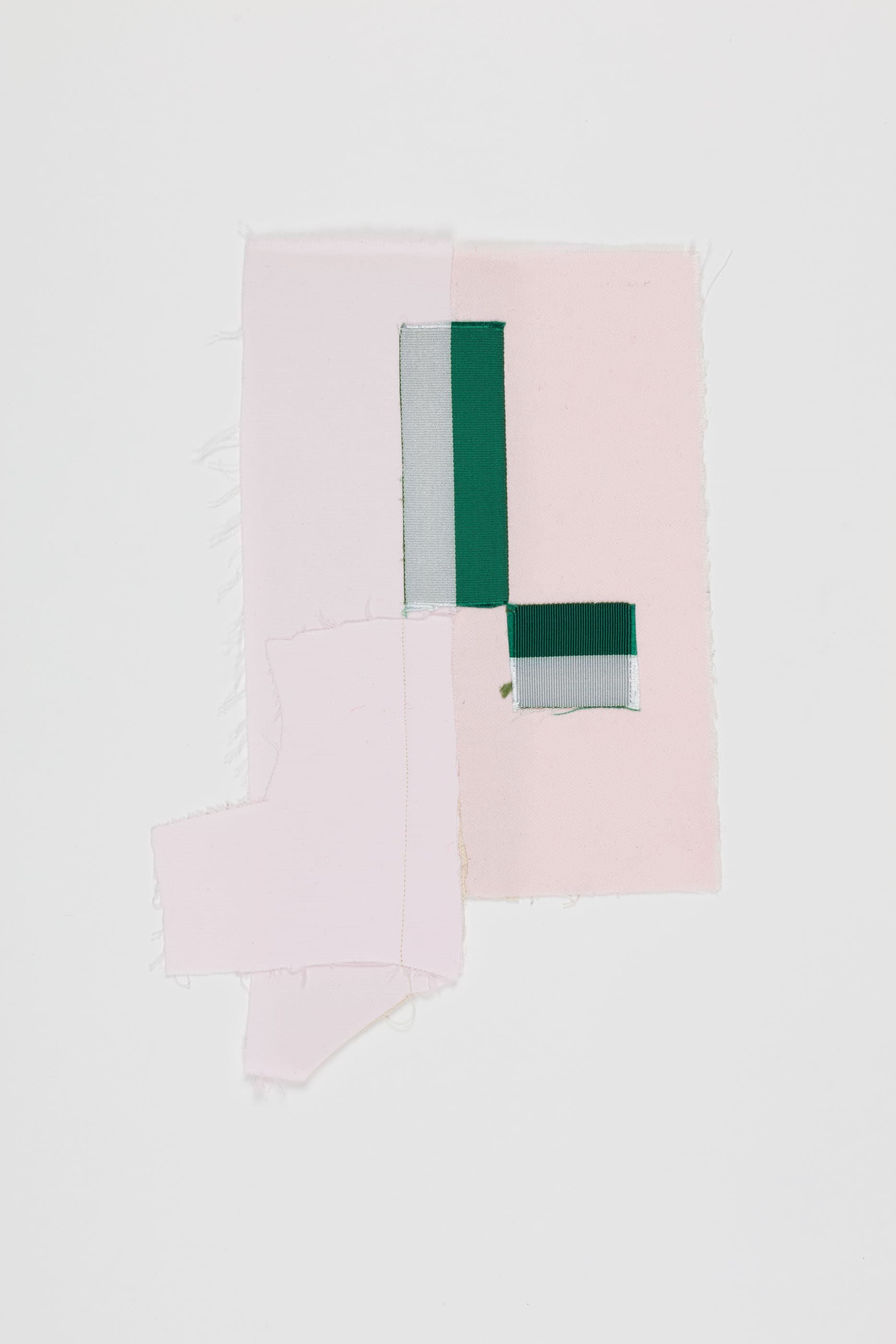 Concepter 2022
28x19 cms
fabric on canvas