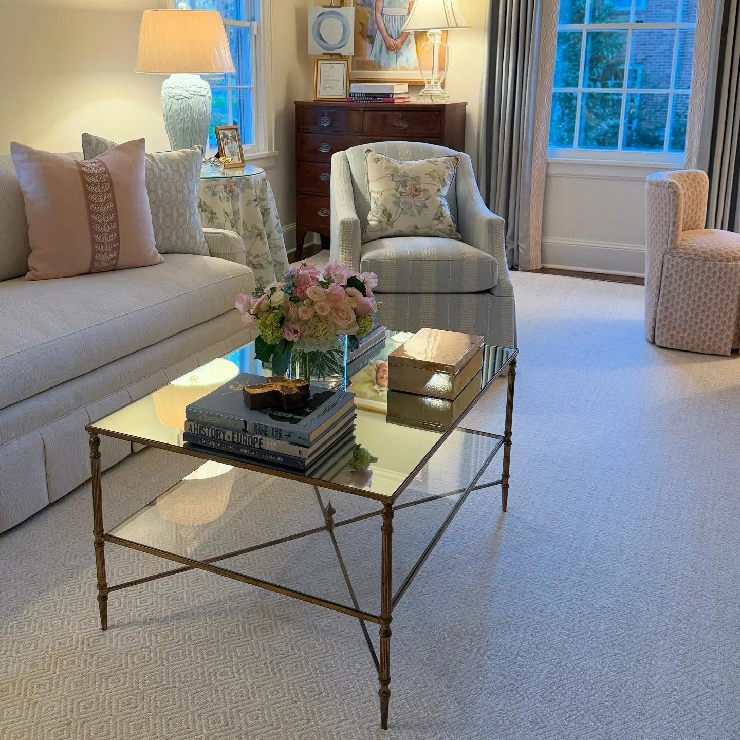 Good morning ☀️ one more view of this living room install 😉