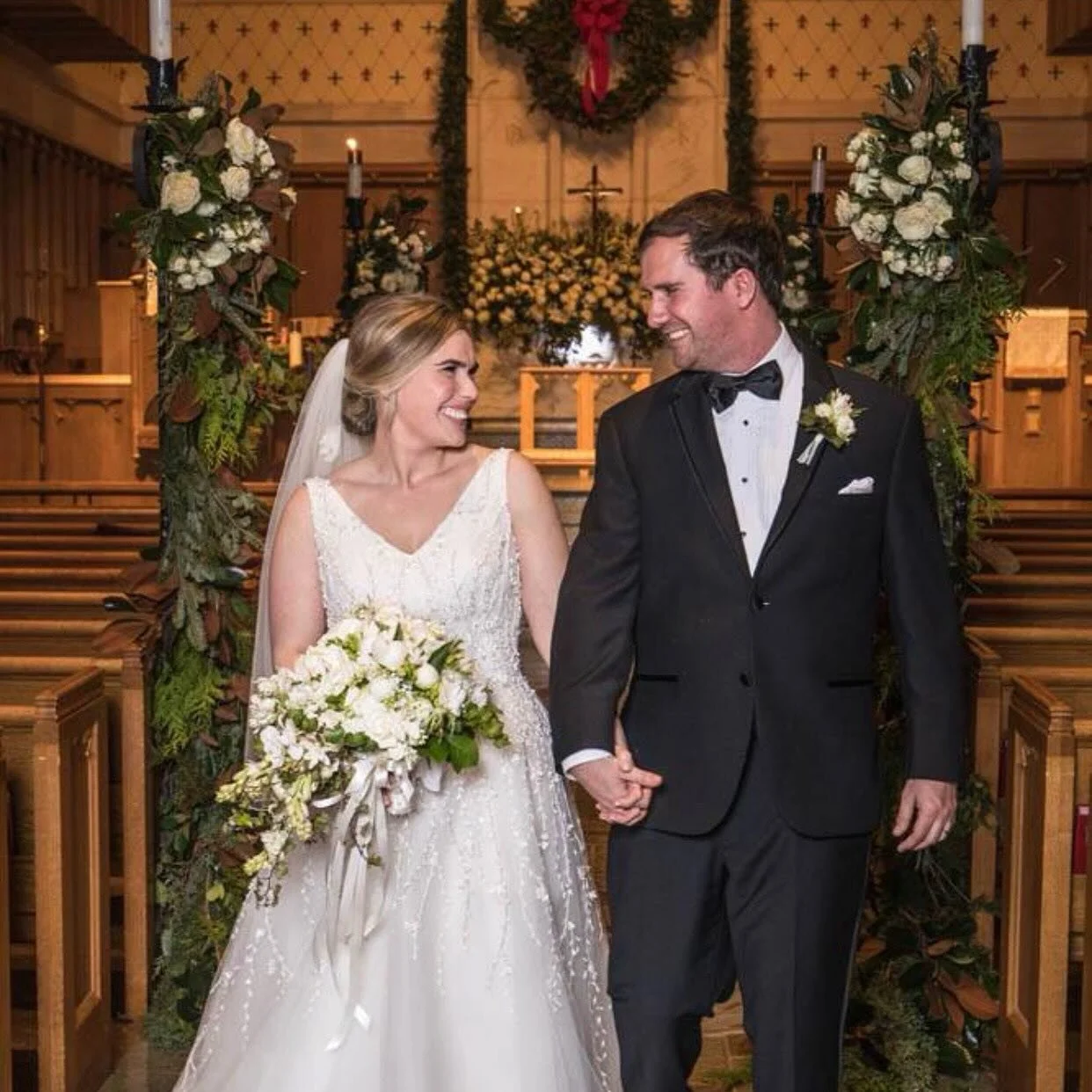 ❤️ SEVEN ❤️ Happpy anniversary @ssharp615 ! A small snippet from our Christmas wedding weekend!