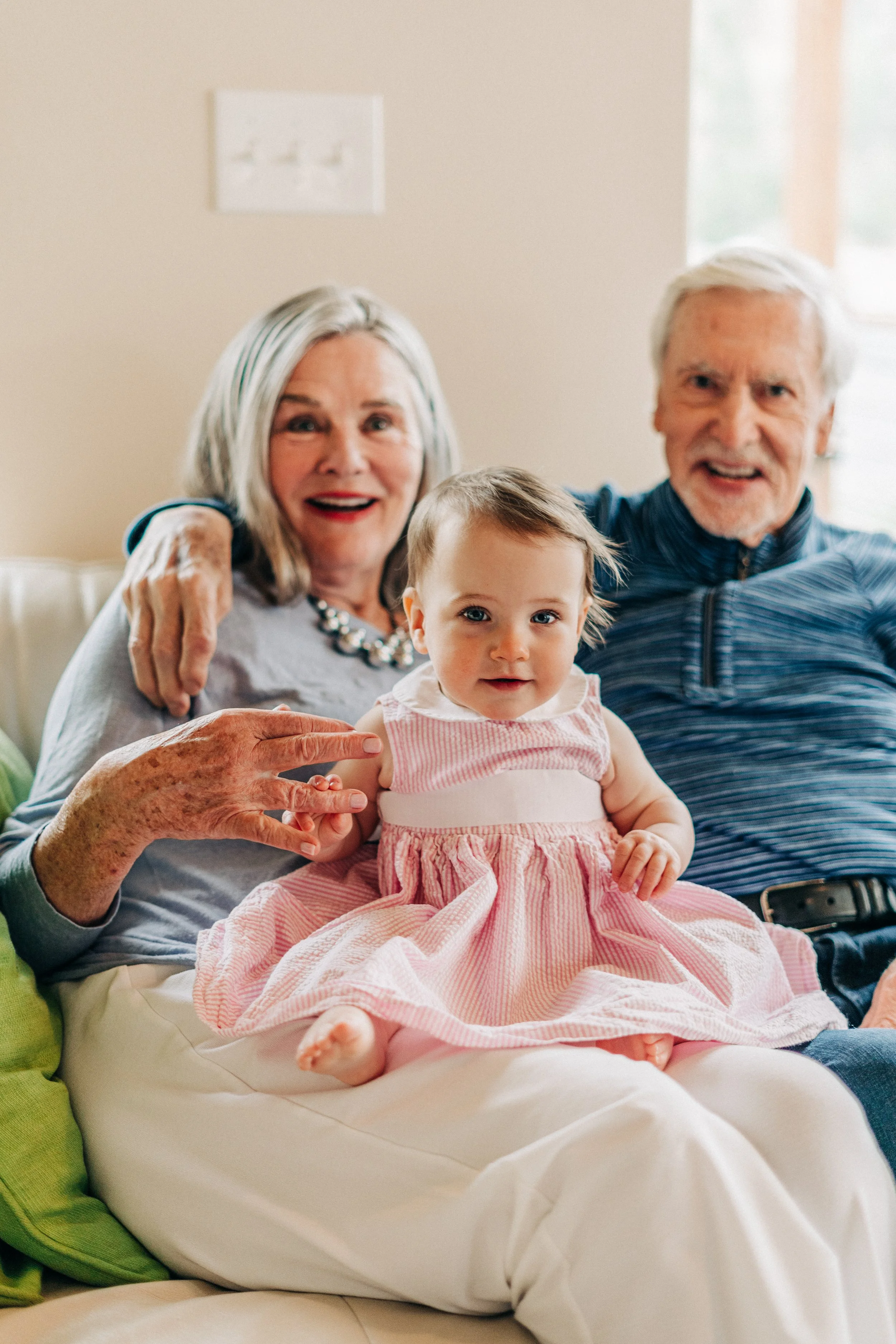 Baby Photographer in chelan.jpg