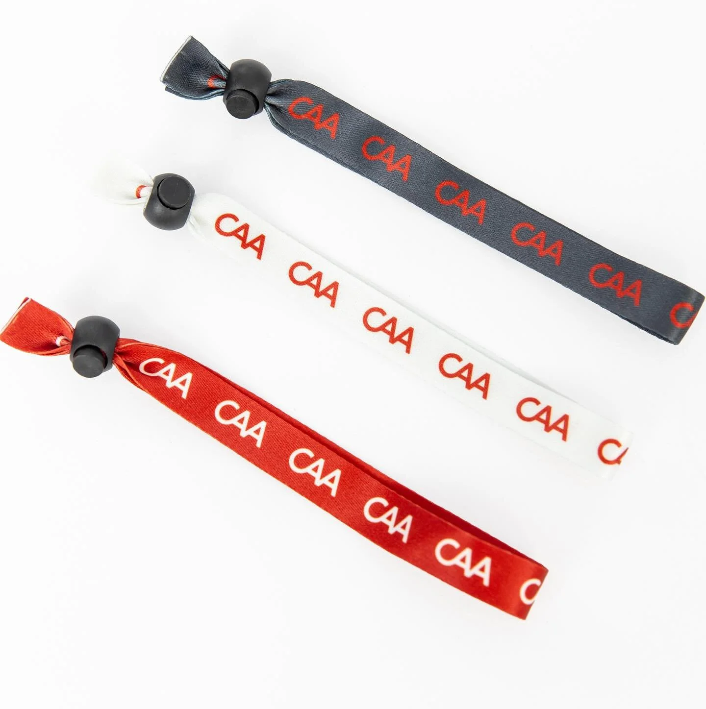 No matter how big or small the need, we&rsquo;re here to make sure your custom branded items look perfect every time!

These fully custom wristbands are adjustable and are perfect for your next event 🎟️

📸: @jessica_amerson