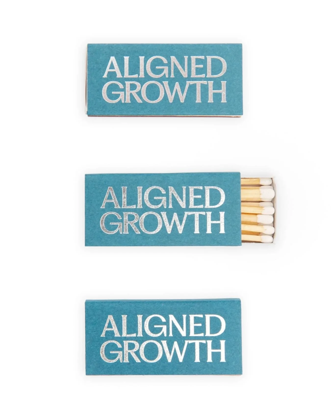 The hottest giveaway item 🔥

These euro matchboxes have a foil imprint for a luxurious &amp; sleek look. They&rsquo;re timeless, functional, and super cost effective!

📸: @jessica_amerson