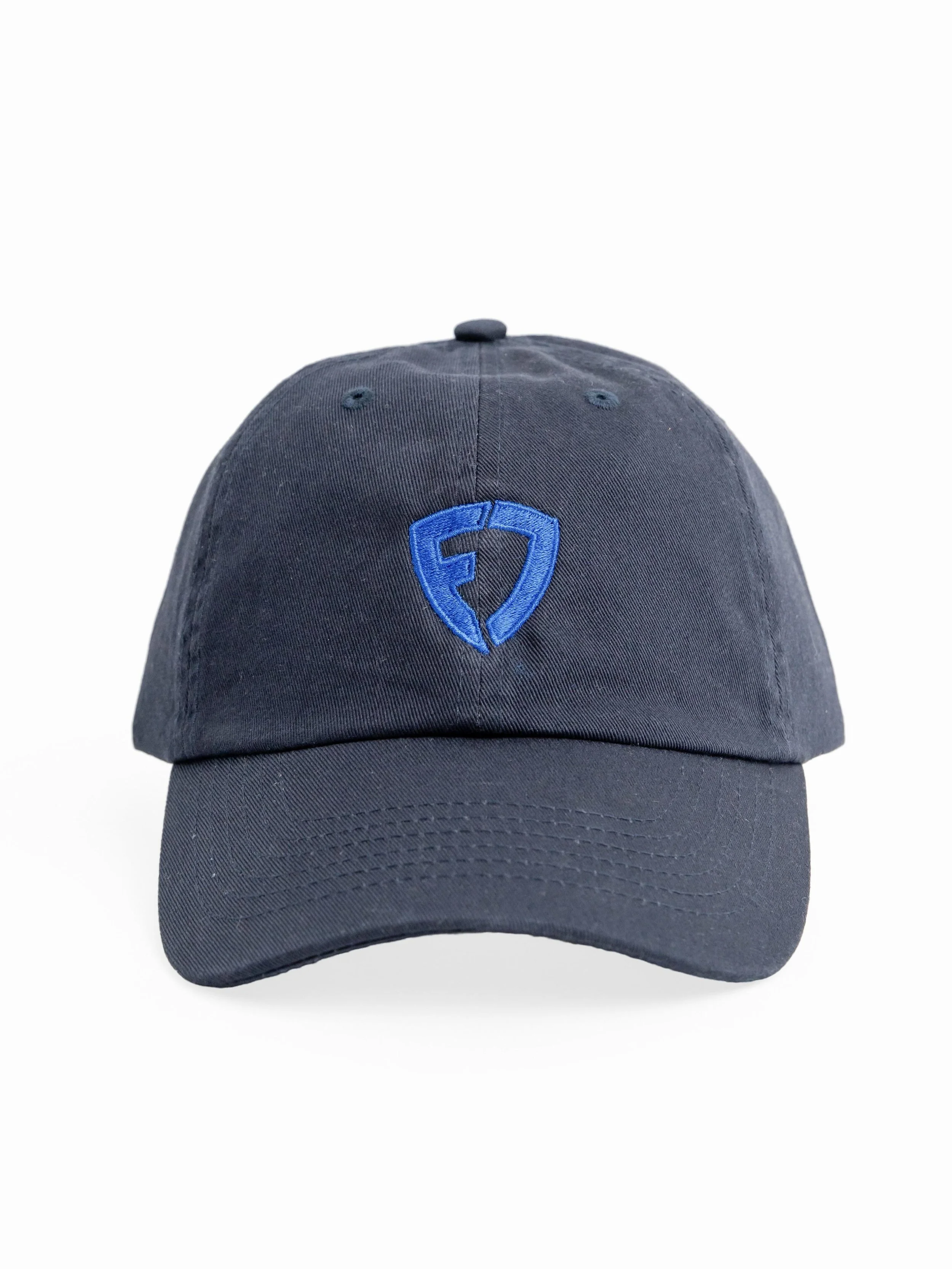 The perfect summer accessory 🧢

You just can&rsquo;t go wrong with a custom-embroidered dad hat! 

📸: @jessica_amerson
