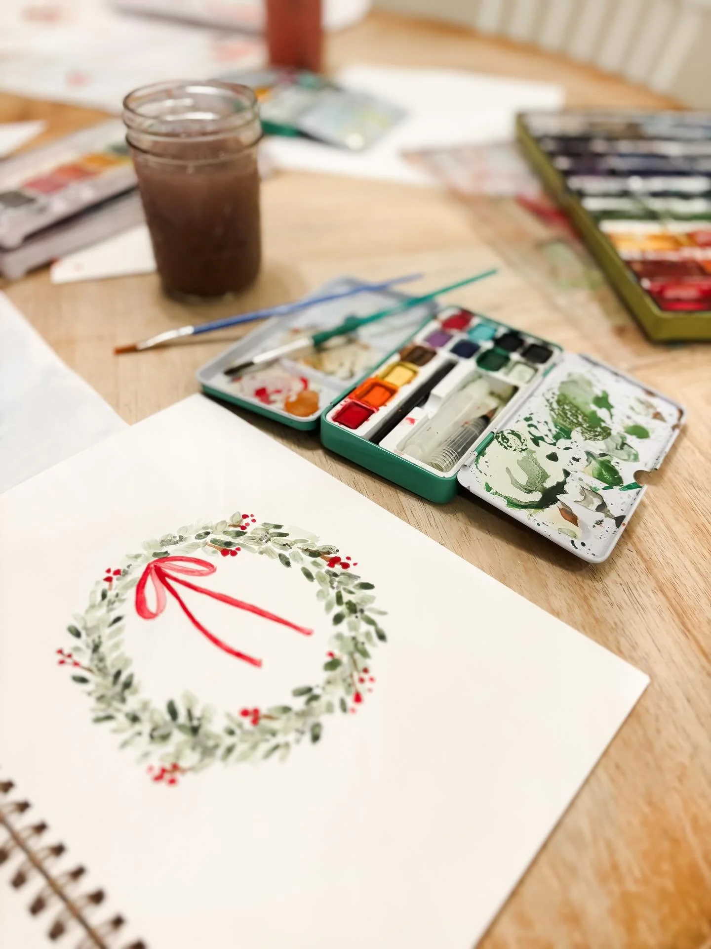 We Christmas&rsquo;d so hard.

December you&rsquo;re fun but also so exhausting. Mom is tired. But incredibly grateful.

Scroll for a cute highlight reel.

December not pictured: 
- quitting a job I enjoyed with people I loved to be more available at