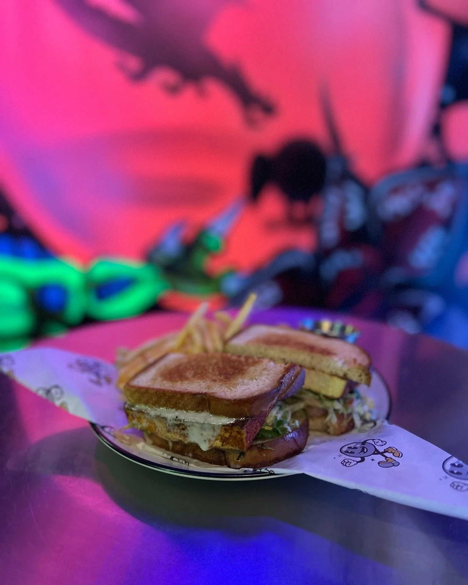 The new Vegan Tofu Sandwich is a current staff favorite!
-Seared Tofu
-Coconut Curry Spread
-Lettuce
-Pickled Onion
-Cilantro
-Toasted Sourdough

Come give one a try and show off those vocal skills at Karaoke tonight!