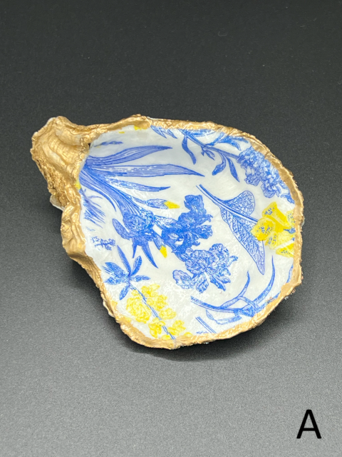 Blue-Yellow Flower A.png