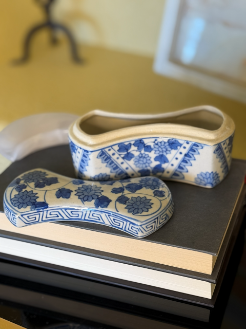 Chinese Trinket Box 2.png