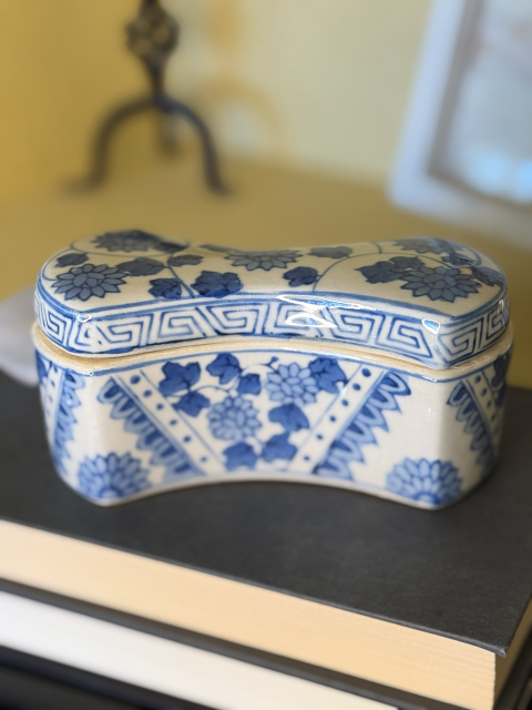 Chinese Trinket Box 5.png