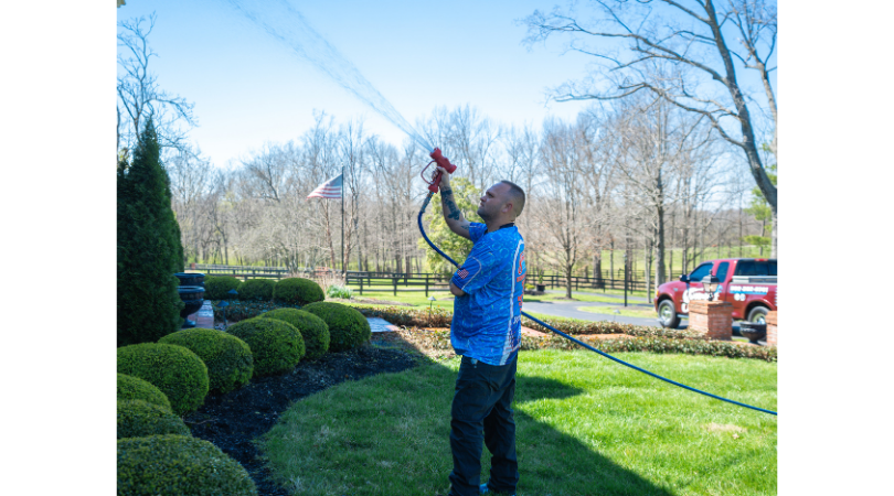 the benefits of routine commercial pressure washing for local businesses
