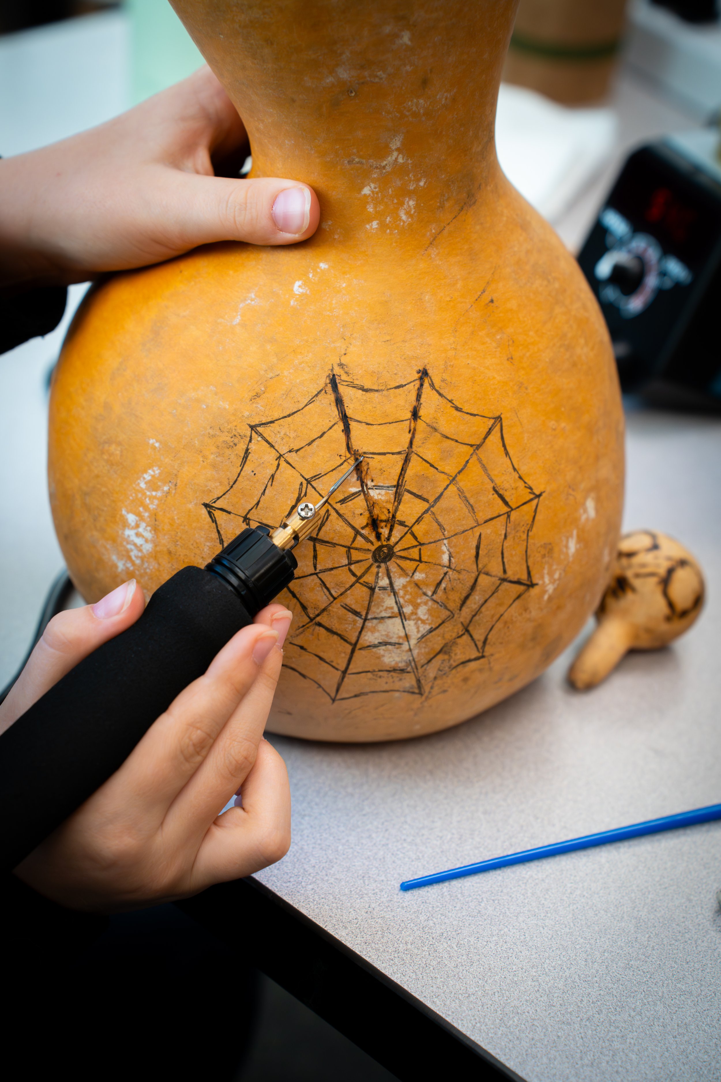 KellyCramer_FolkArts_GourdPyrography_October_2025_ElyFolkSchool_-33.jpg