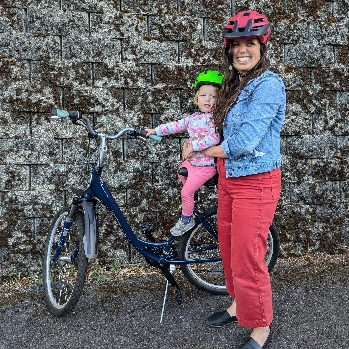 &quot;I want a bike to take on the Columbia Gorge Express Bus to Portland and ride around the city with my daughter.&quot;

$200 donation for a Schwinn Sierra and Amy, the Executive Director of @columbiaareatransit, is in business!

#ansonsbikebuddie