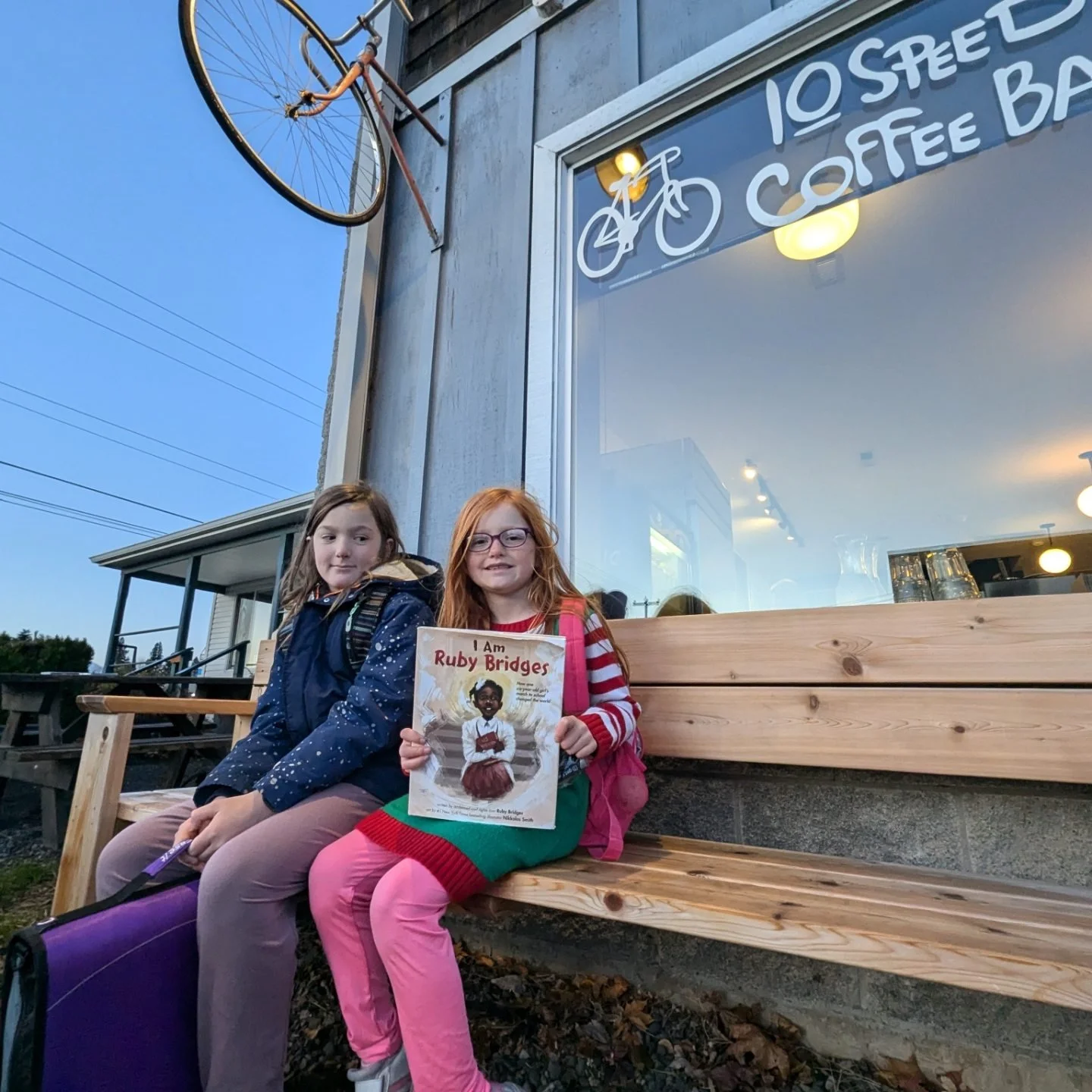 The sun rose on crisp blue skies for May Street's Ruby Bridges Day.

#rubybridgeswalktoschoolday
#rubybridges #hoodriverwalkandroll