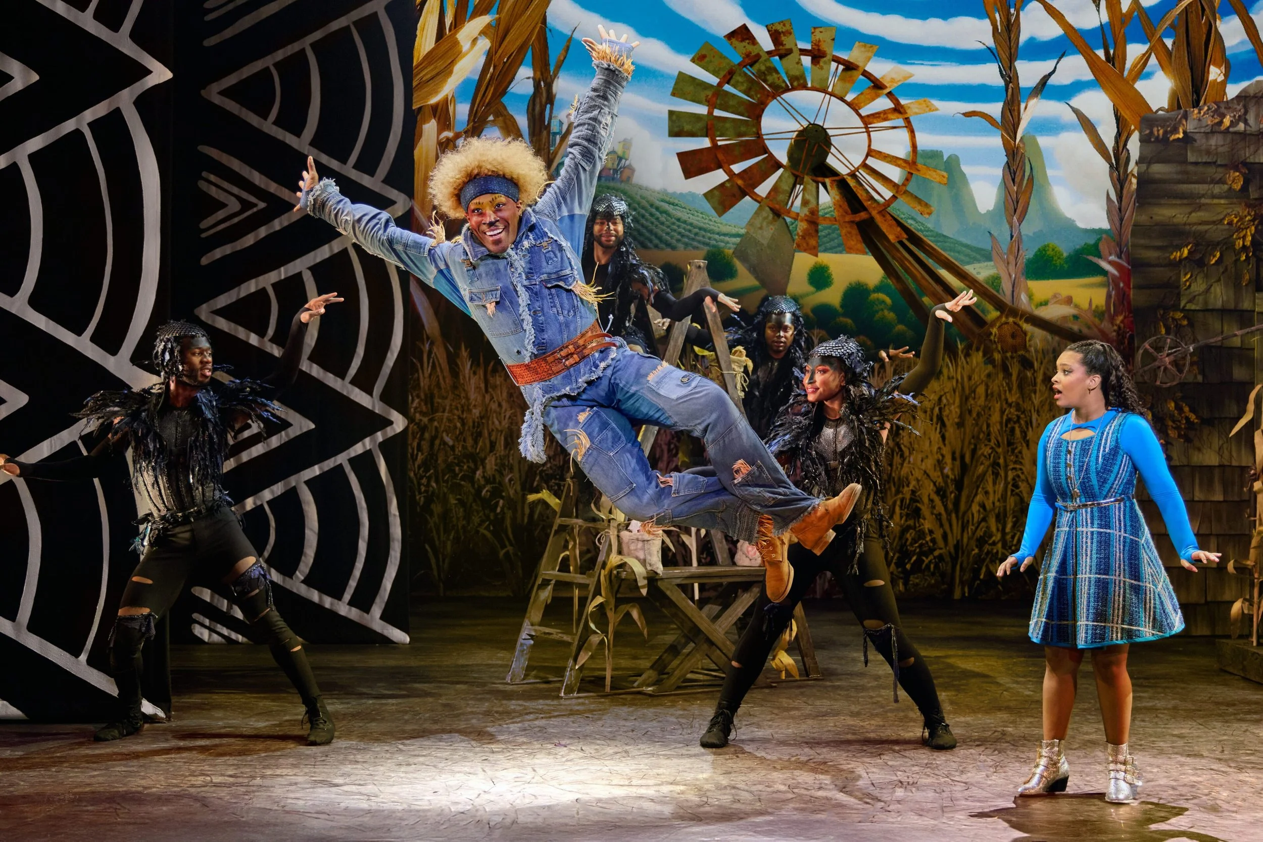 Elijah-Ahmad-Lewis-as-The-Scarecrow-and-Dana-Cimone-as-Dorothy-in-the-North-American-Tour-of-THE-WIZ.-Photo-by-Jeremy-Daniel-scaled.jpg